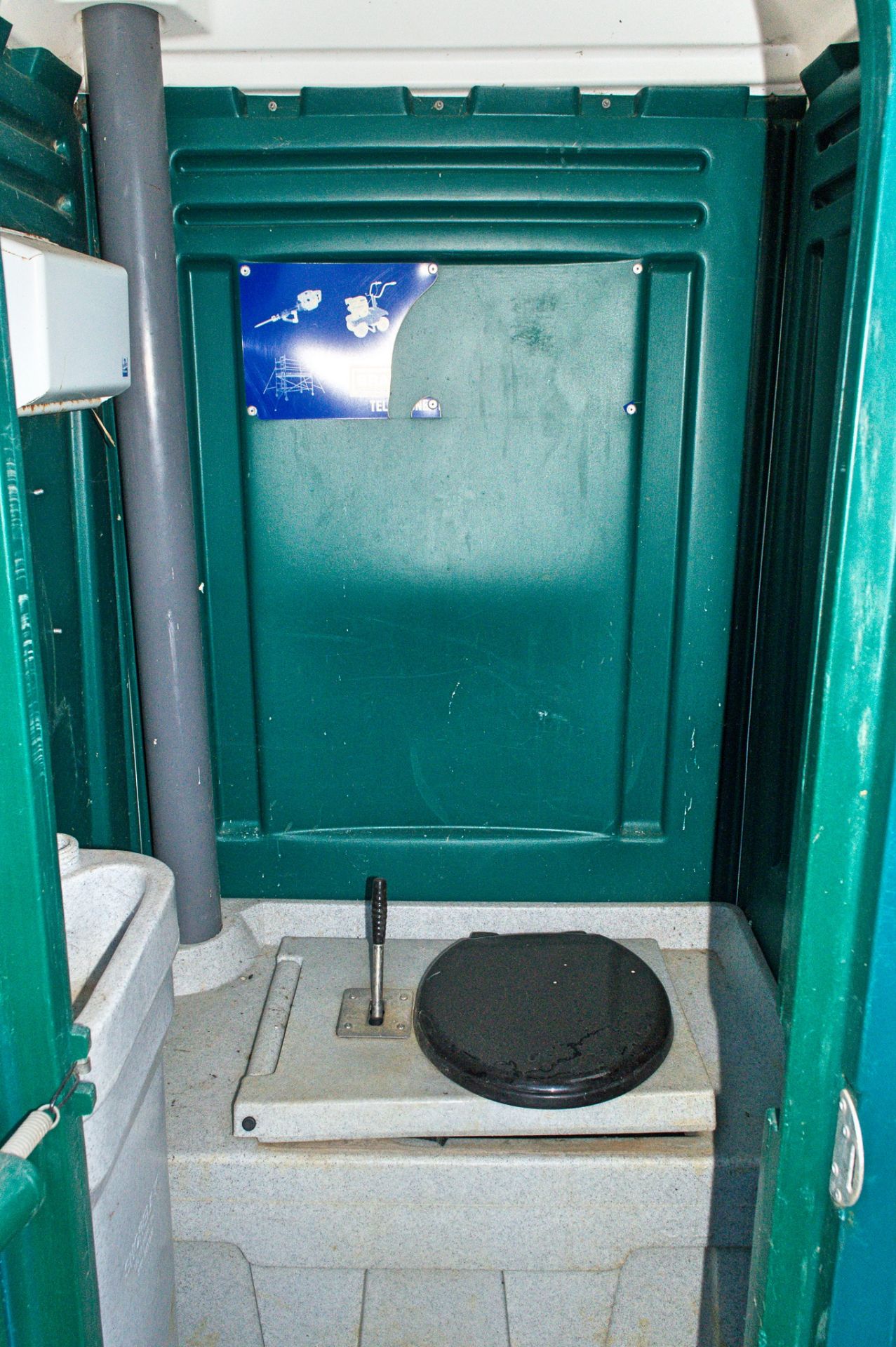 Plastic portable site toilet TS10124 - Image 2 of 2