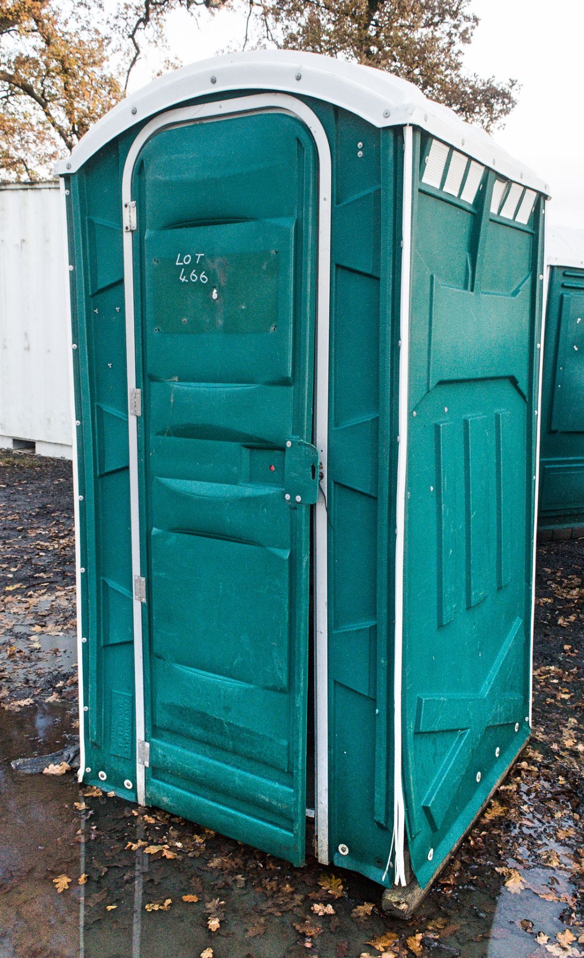 Plastic portable site toilet