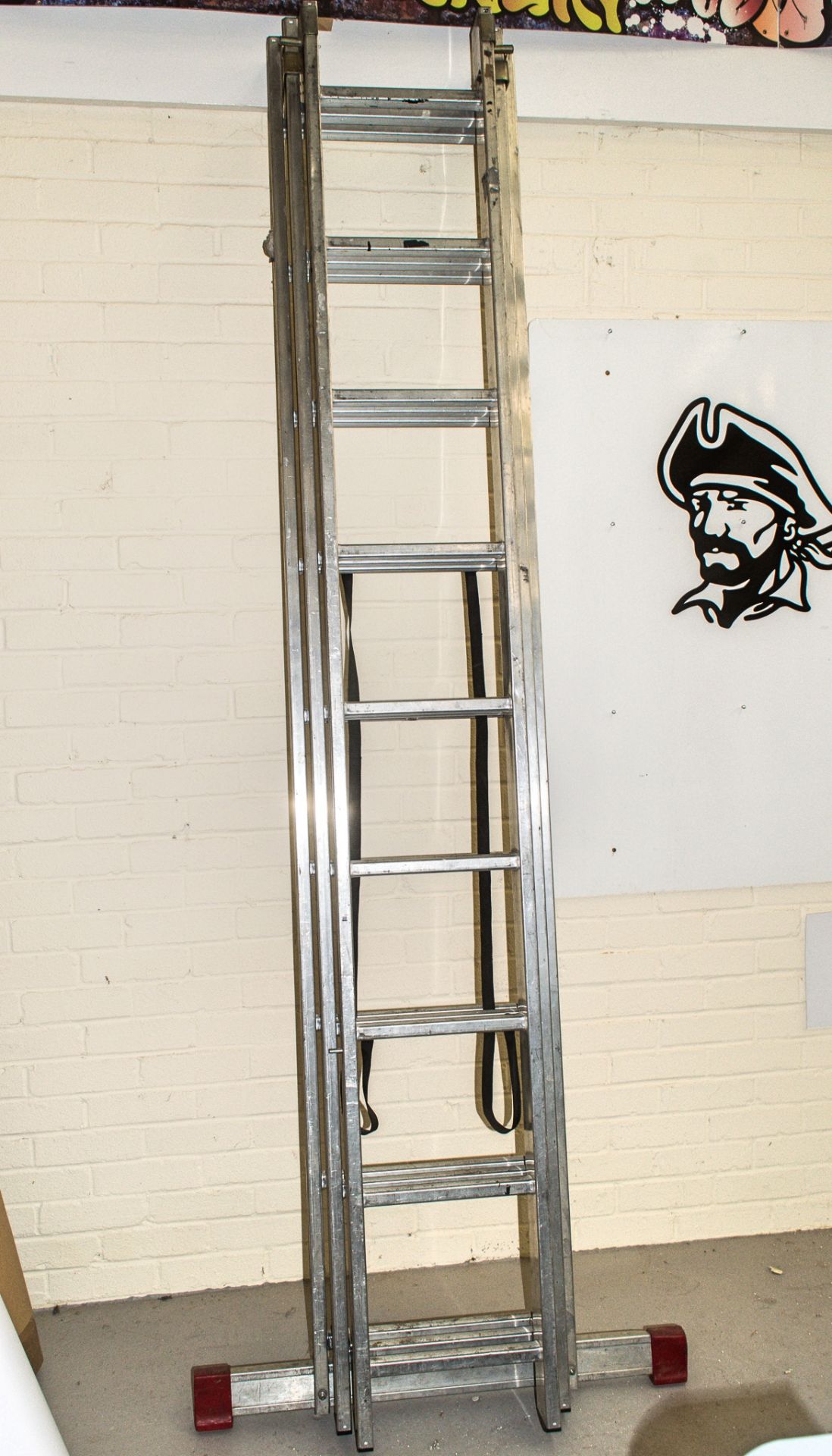 3 stage aluminium ladder