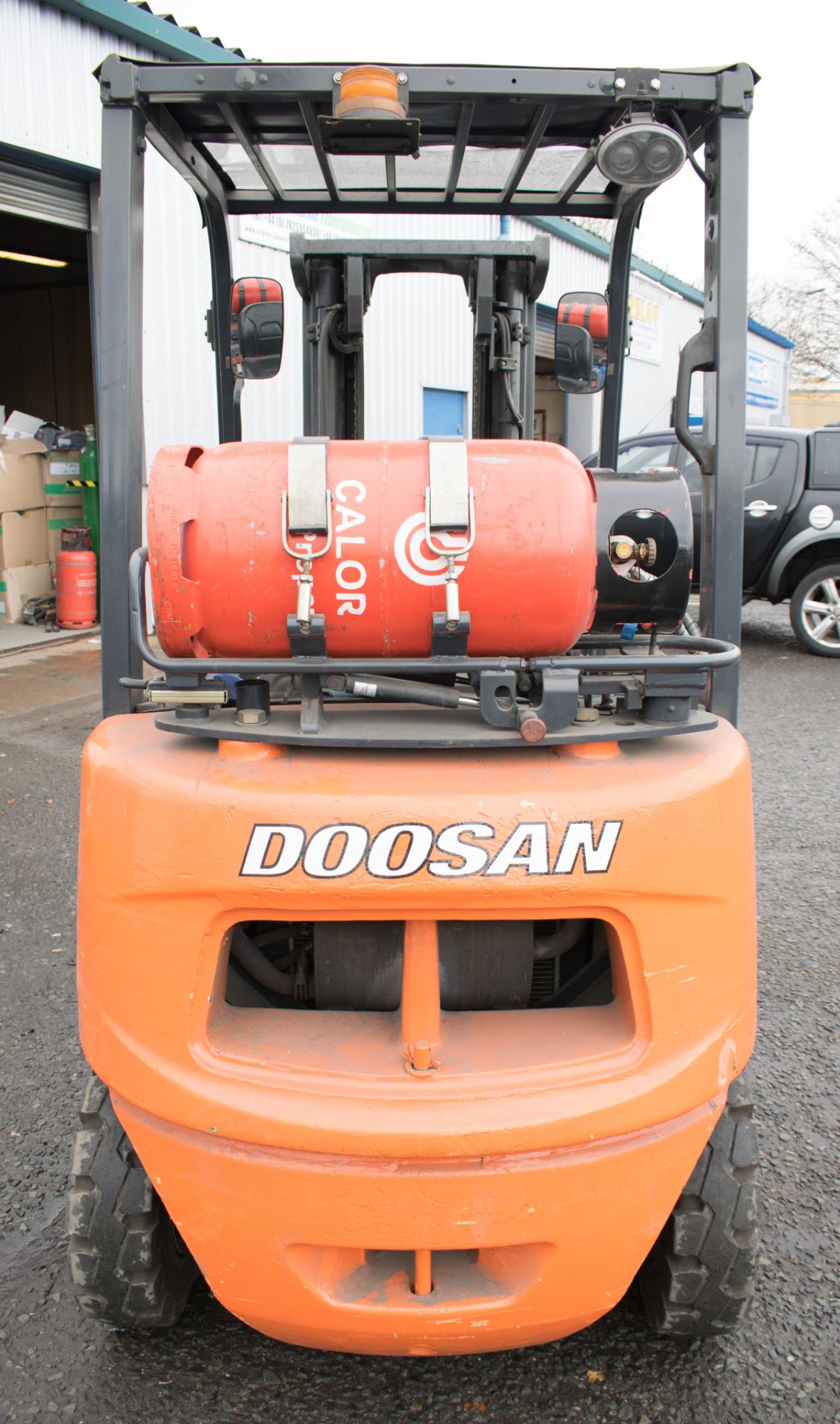 Doosan G25e-5 2.5 tonne gas forklift  Year of Manufacture: 2012 S/N: 03511 Recorded hours: 13077 - Image 3 of 12