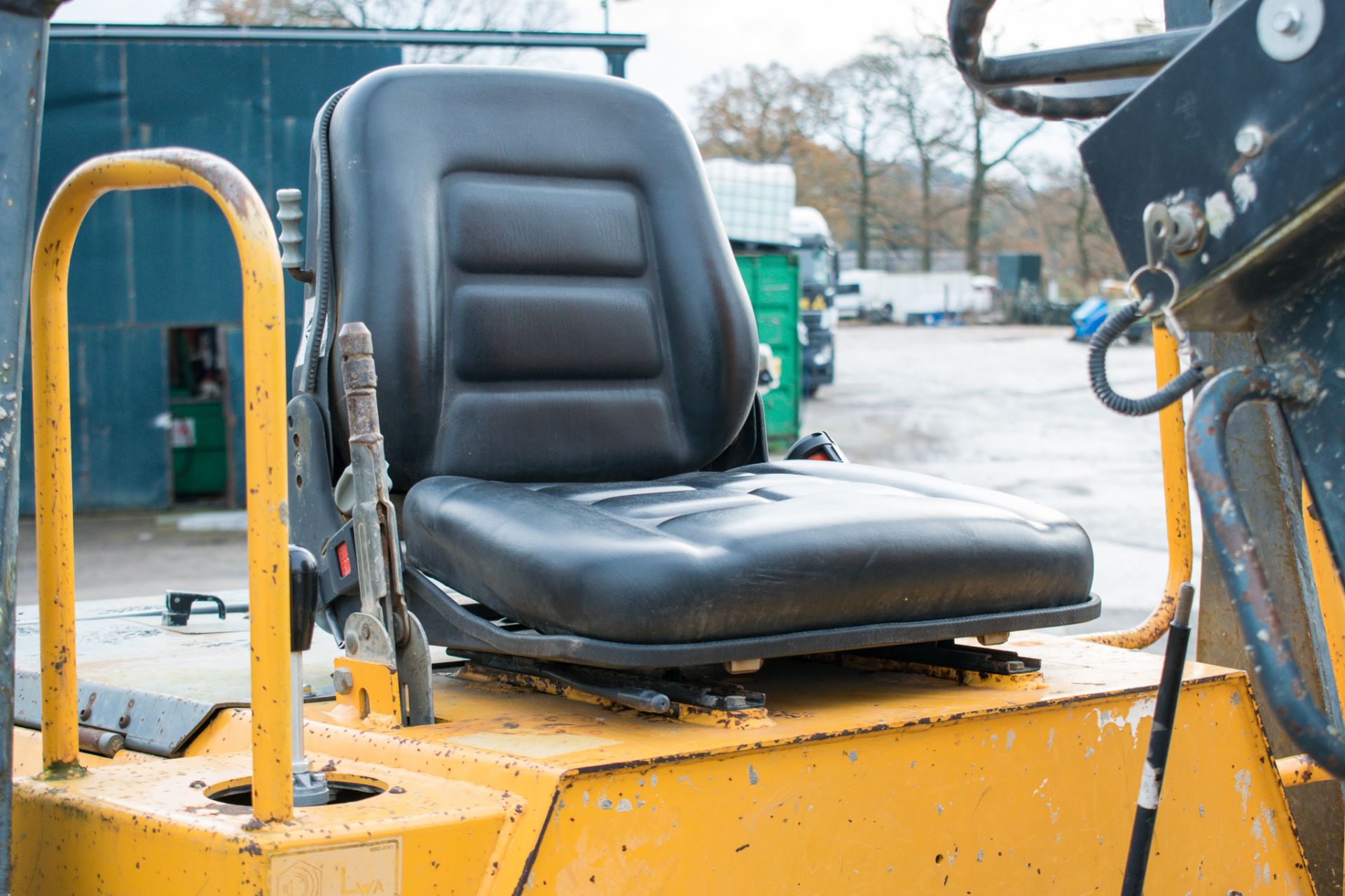 Benford Terex 3 tonne swivel skip dumper Year: 2005 S/N: E510FD211 Recorded Hours: 2307 D1198 - Image 19 of 19