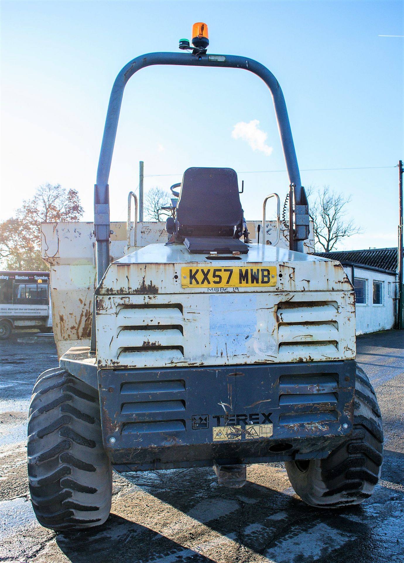 Benford Terex 9 tonne straight skip dumper Year: 2007 S/N: E704FM228 Recorded Hours: Not - Image 6 of 18