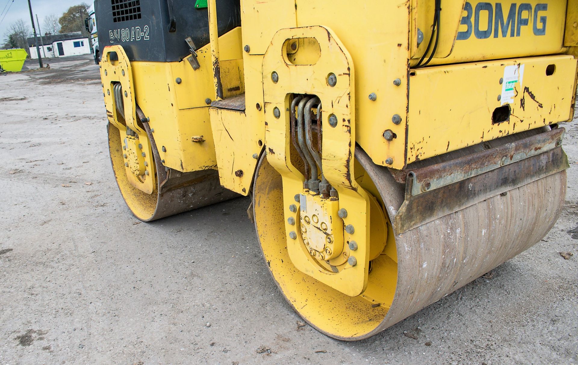 Bomag BW80 AD-2 double drum ride on roller Year: 2006 S/N: 426240 Recorded Hours: 396 R1346 - Image 10 of 13