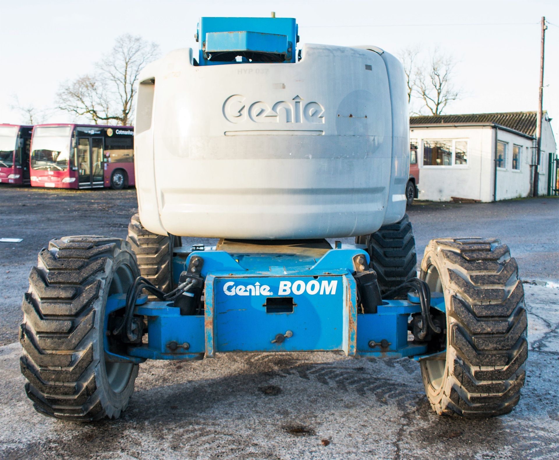 Genie Z45/25J 4 wheel drive diesel drive articulated boom access platform Year: S/N: Recorded Hours: - Image 6 of 14