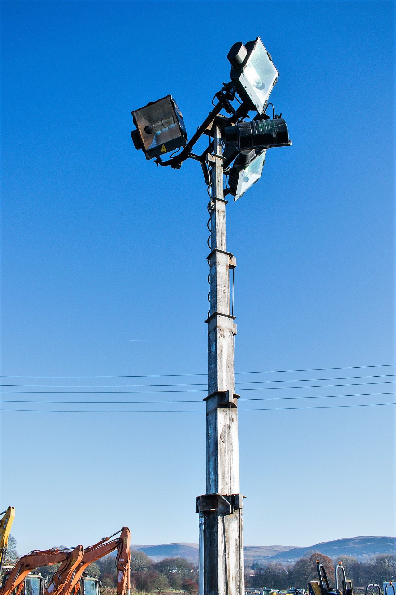 BGG diesel driven mobile lighting tower Recorded Hours: 303 PLT014 - Image 6 of 8