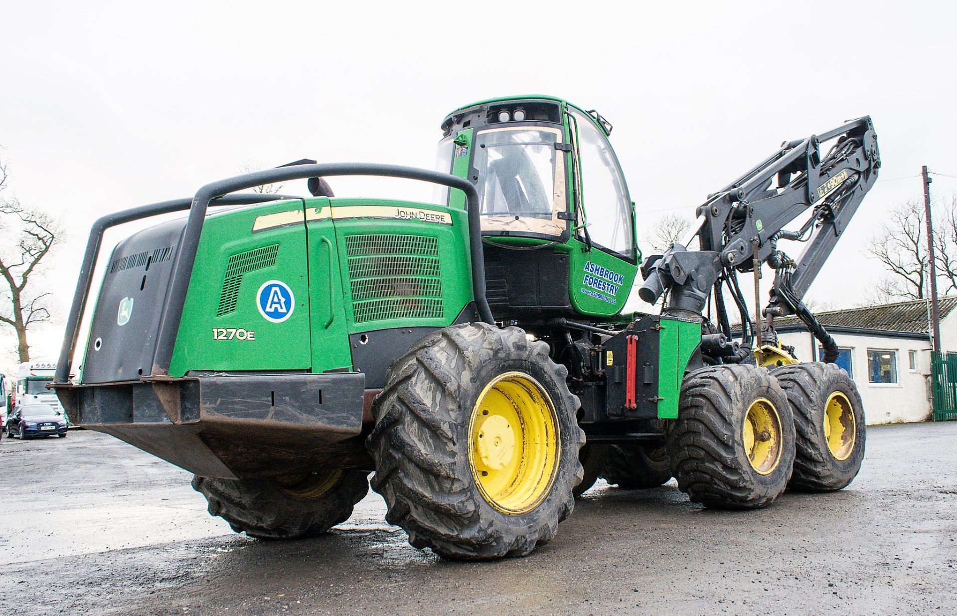 John Deere 1270 E 6 wheel harvester Year: 2009 S/N: WJ1270E001649 Recorded Hours: 17,008 c/w CH710- - Image 4 of 22