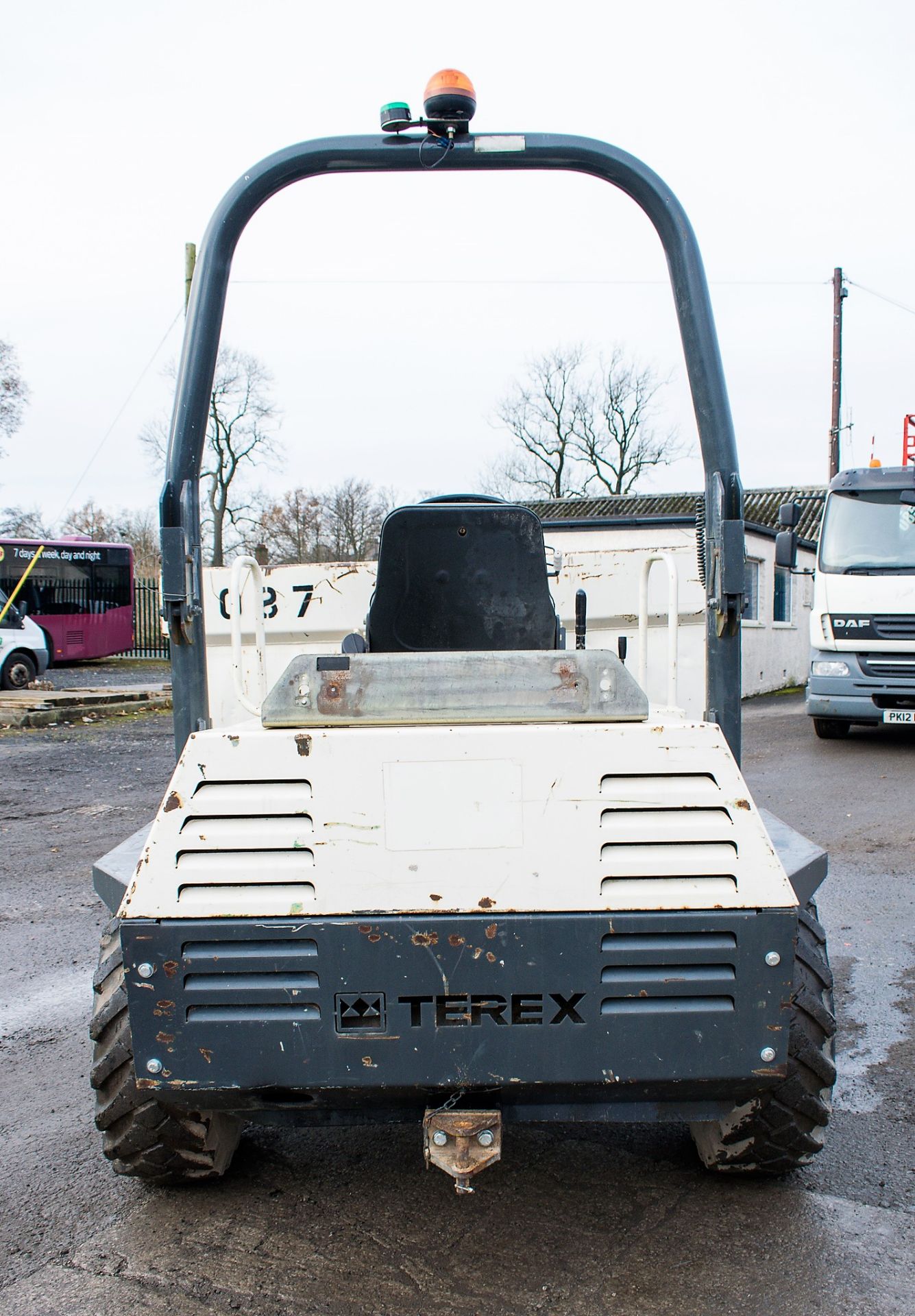 Benford Terex 3 tonne straight skip dumper Year: 2007 S/N: E709FR257 Recorded Hours: 2084 D2087 - Image 6 of 19