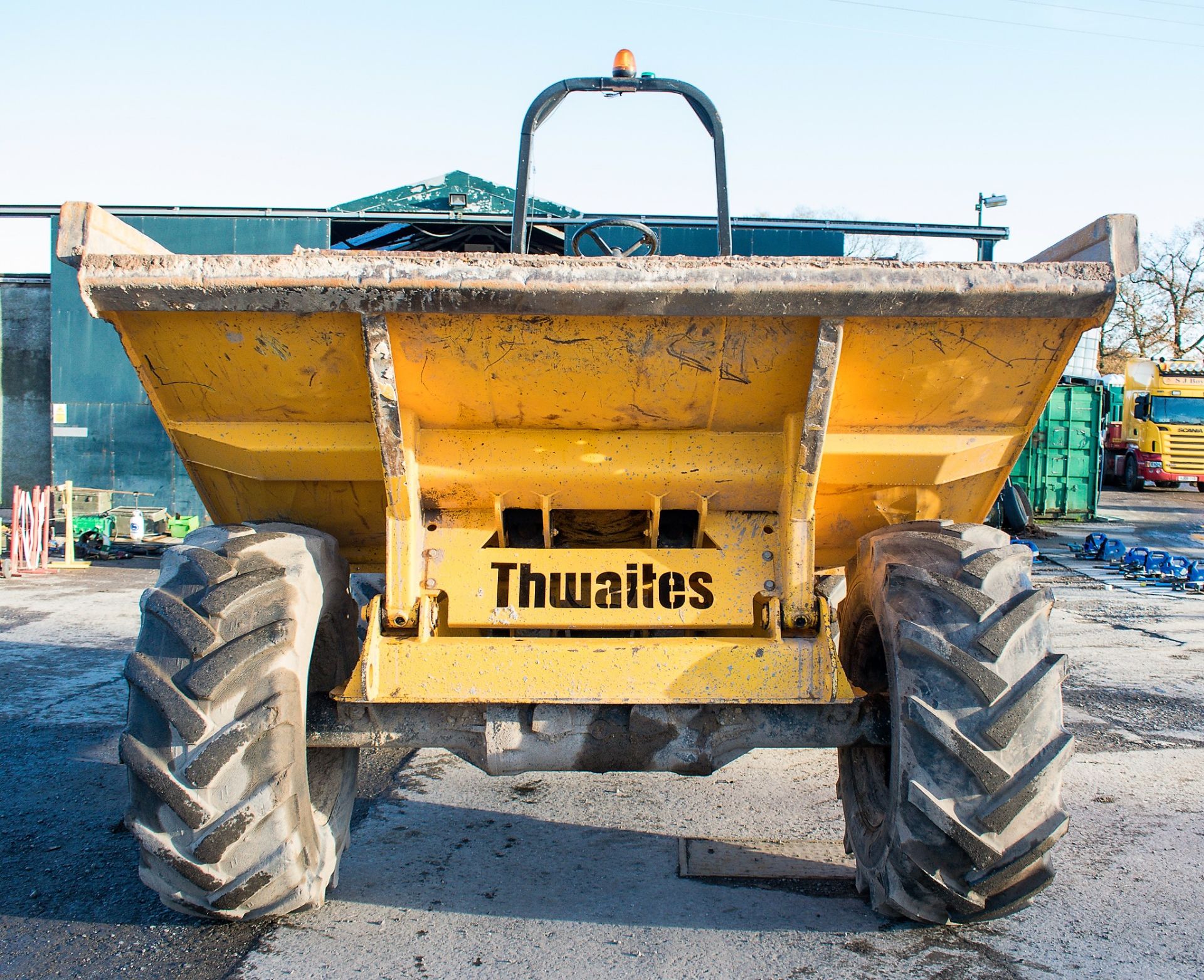 Thwaites 6 tonne straight skip dumper Year: 2005 S/N: 7A7406 Recorded Hours: 3674 1903 - Image 5 of 18