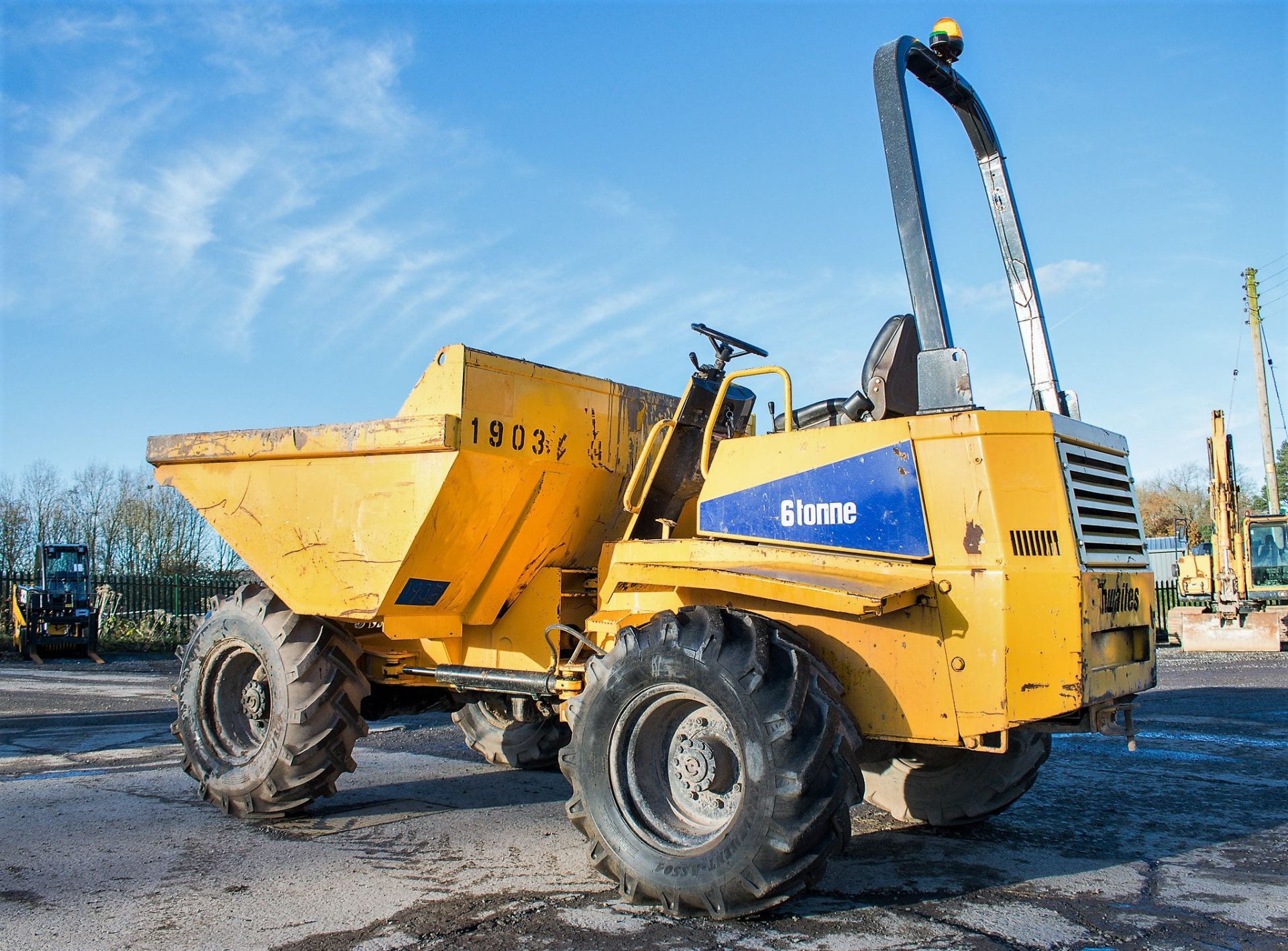 Thwaites 6 tonne straight skip dumper Year: 2005 S/N: 7A7406 Recorded Hours: 3674 1903 - Image 3 of 18