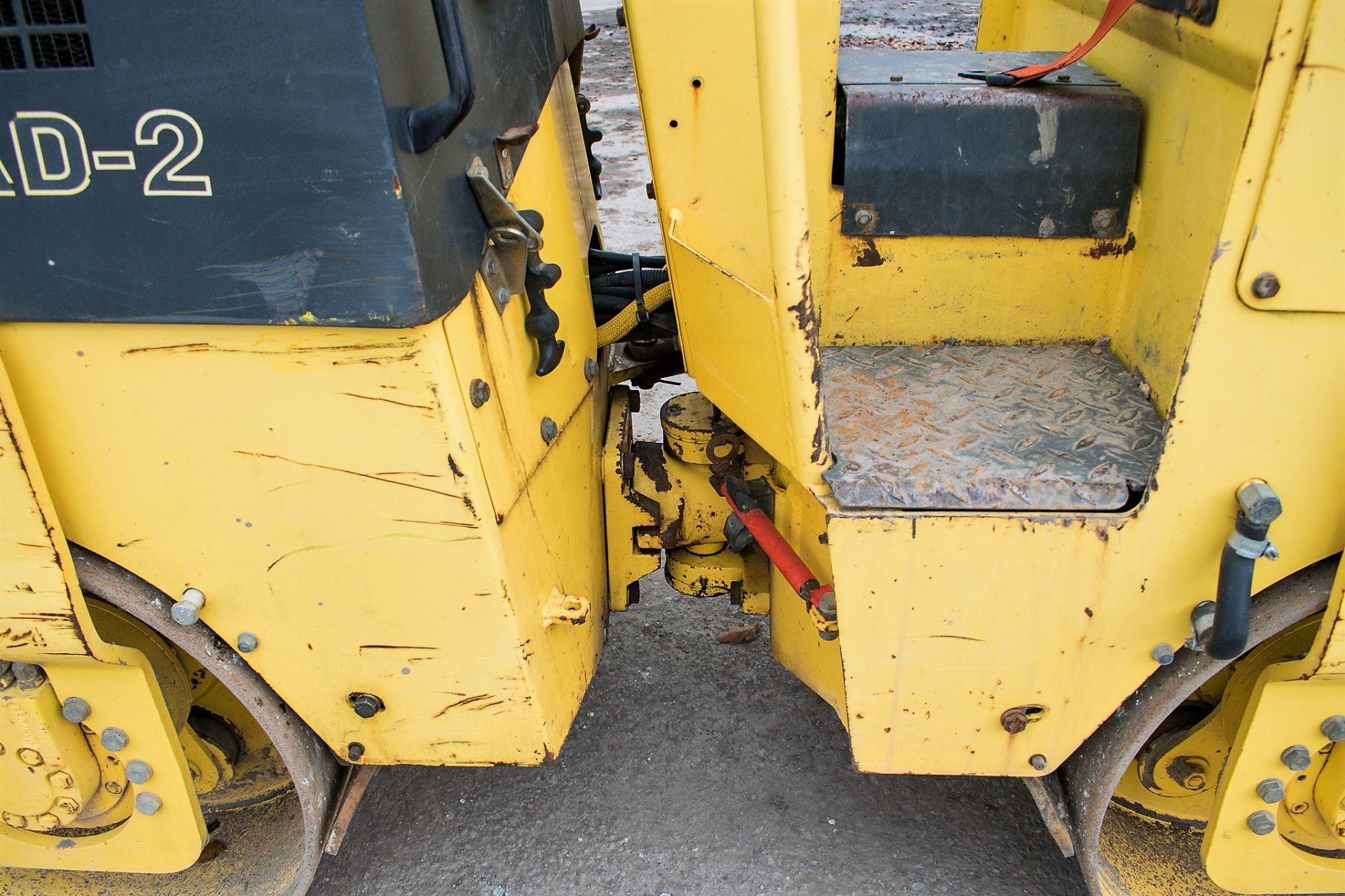 Bomag BW80 AD-2 double drum ride on roller Year: 2005 S/N: 485684 Recorded Hours: Not displayed ( - Image 11 of 13