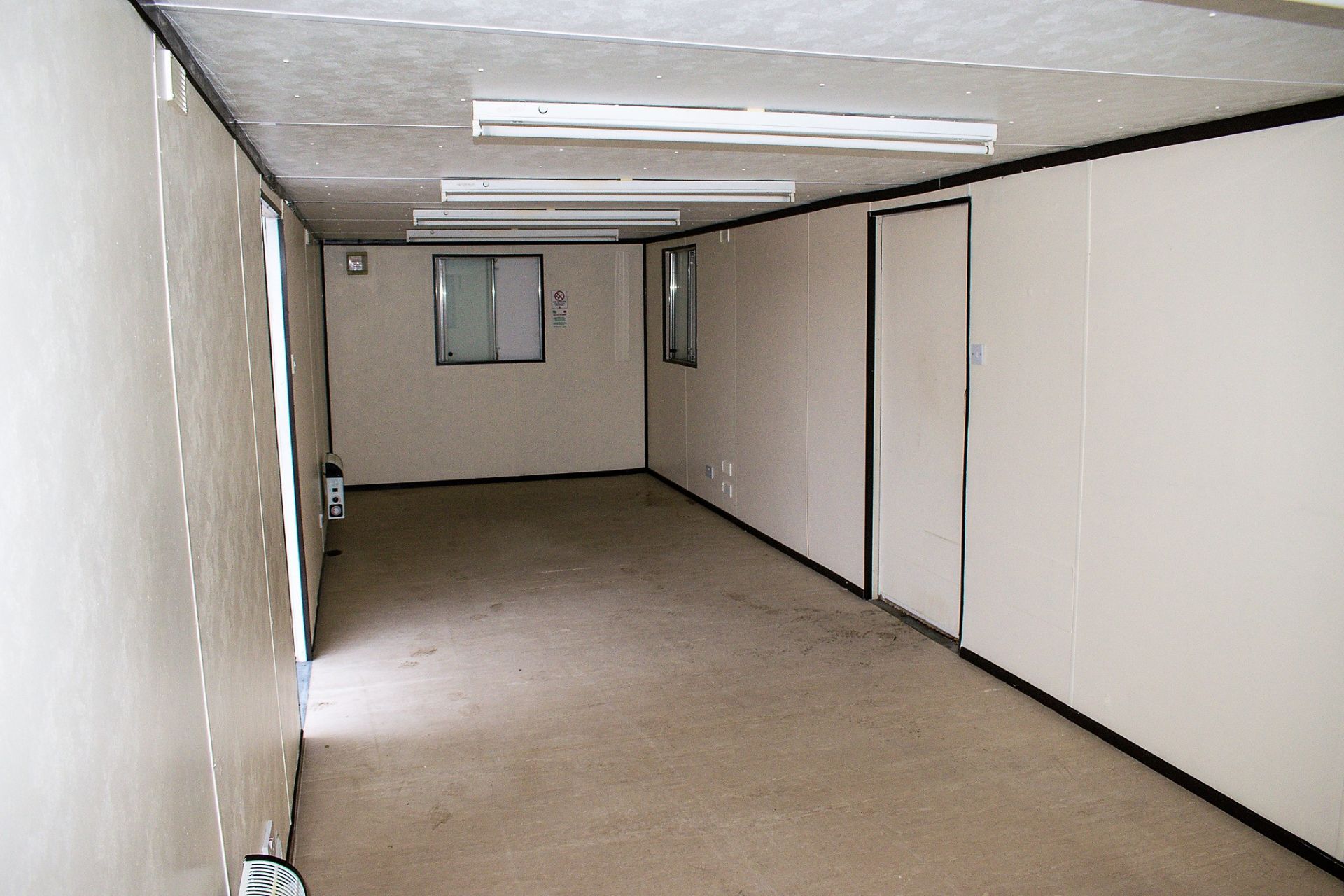 32 ft x 10 ft steel anti vandal office site unit c/w keys A409656 - Image 8 of 8