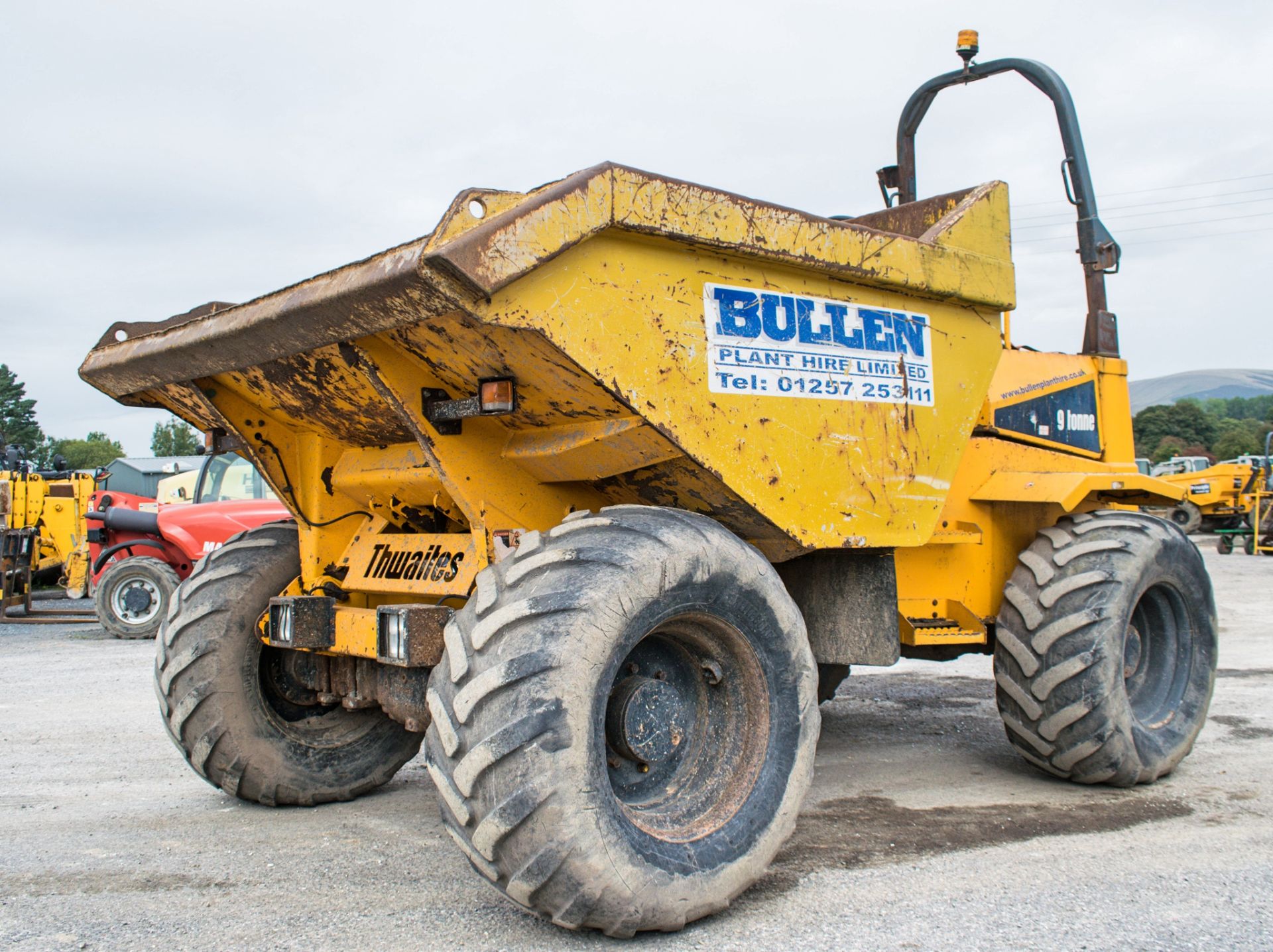 Thwaites 9 tonne straight skip dumper Year: 2008 S/N: 6B6207 Recorded hours: 2470