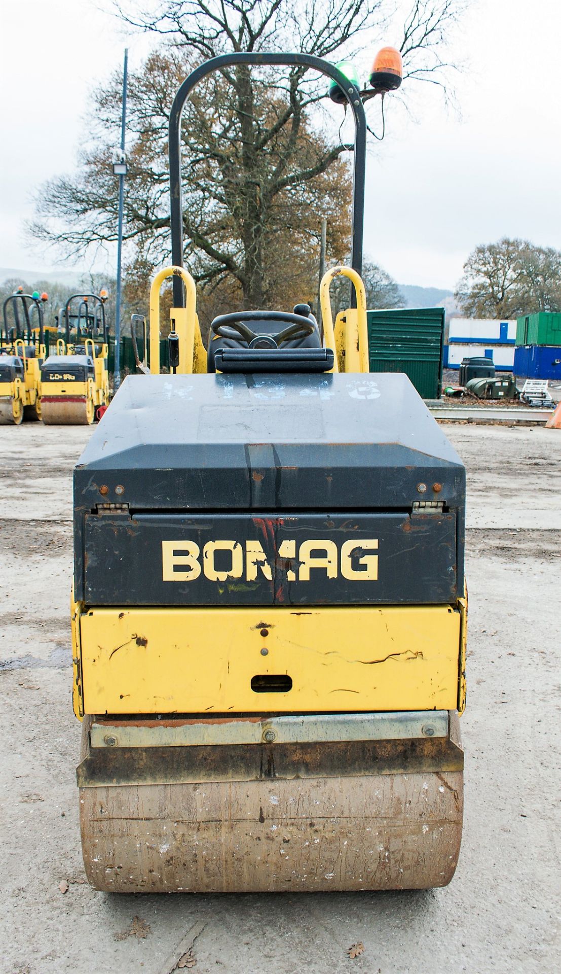 Bomag BW80 AD-2 double drum ride on roller Year: 2006 S/N: 426240 Recorded Hours: 396 R1346 - Image 5 of 13