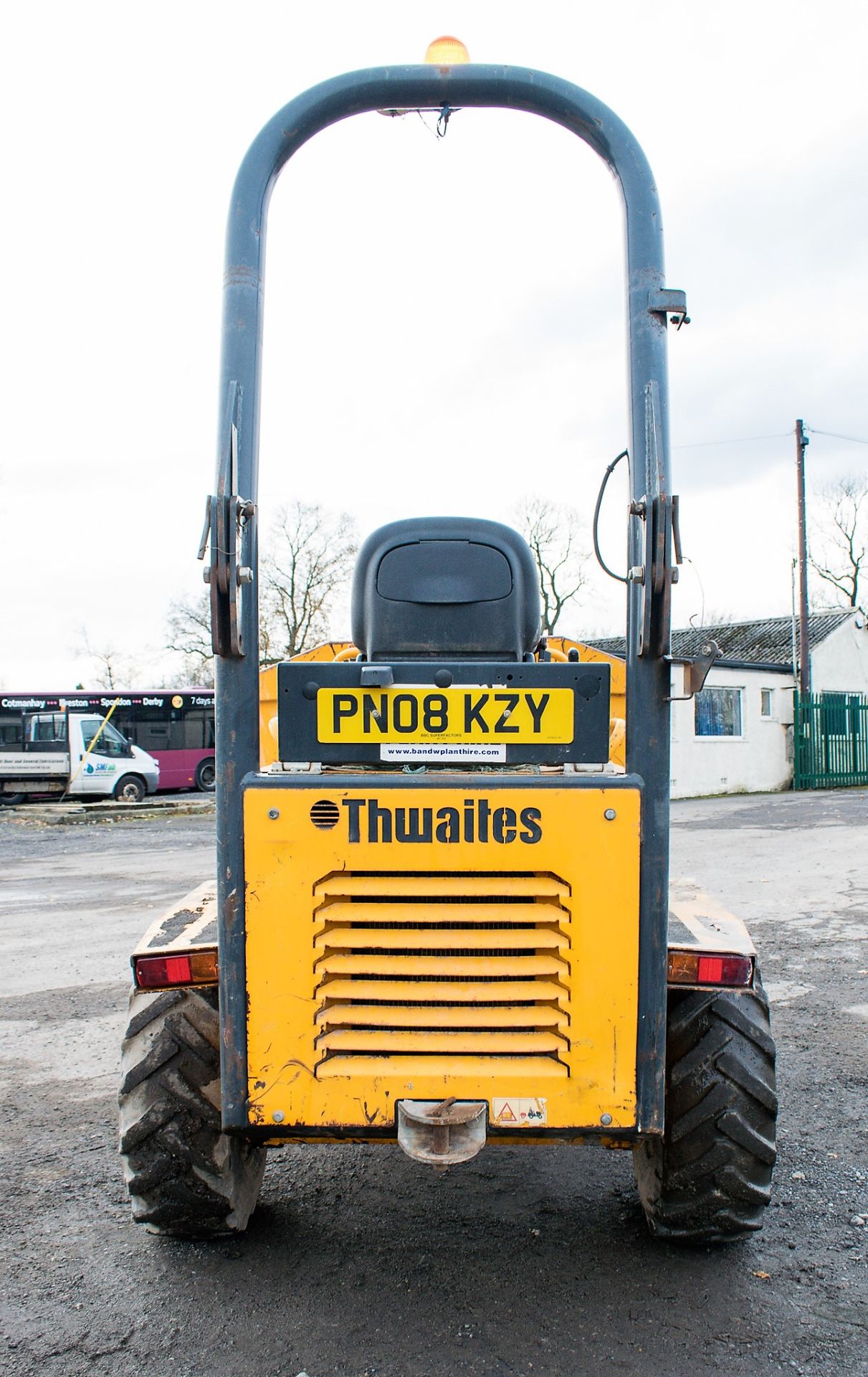 Thwaites 3 tonne swivel skip dumper Year: 2008 S/N: C2408 Recorded Hours: 2424 D1569 - Image 6 of 18