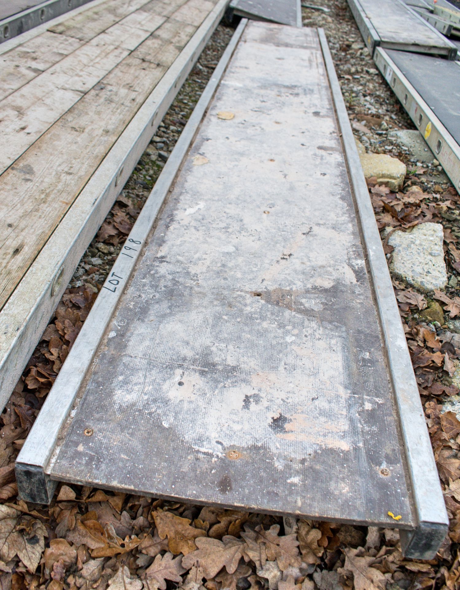 Aluminium staging board approximately 9 ft