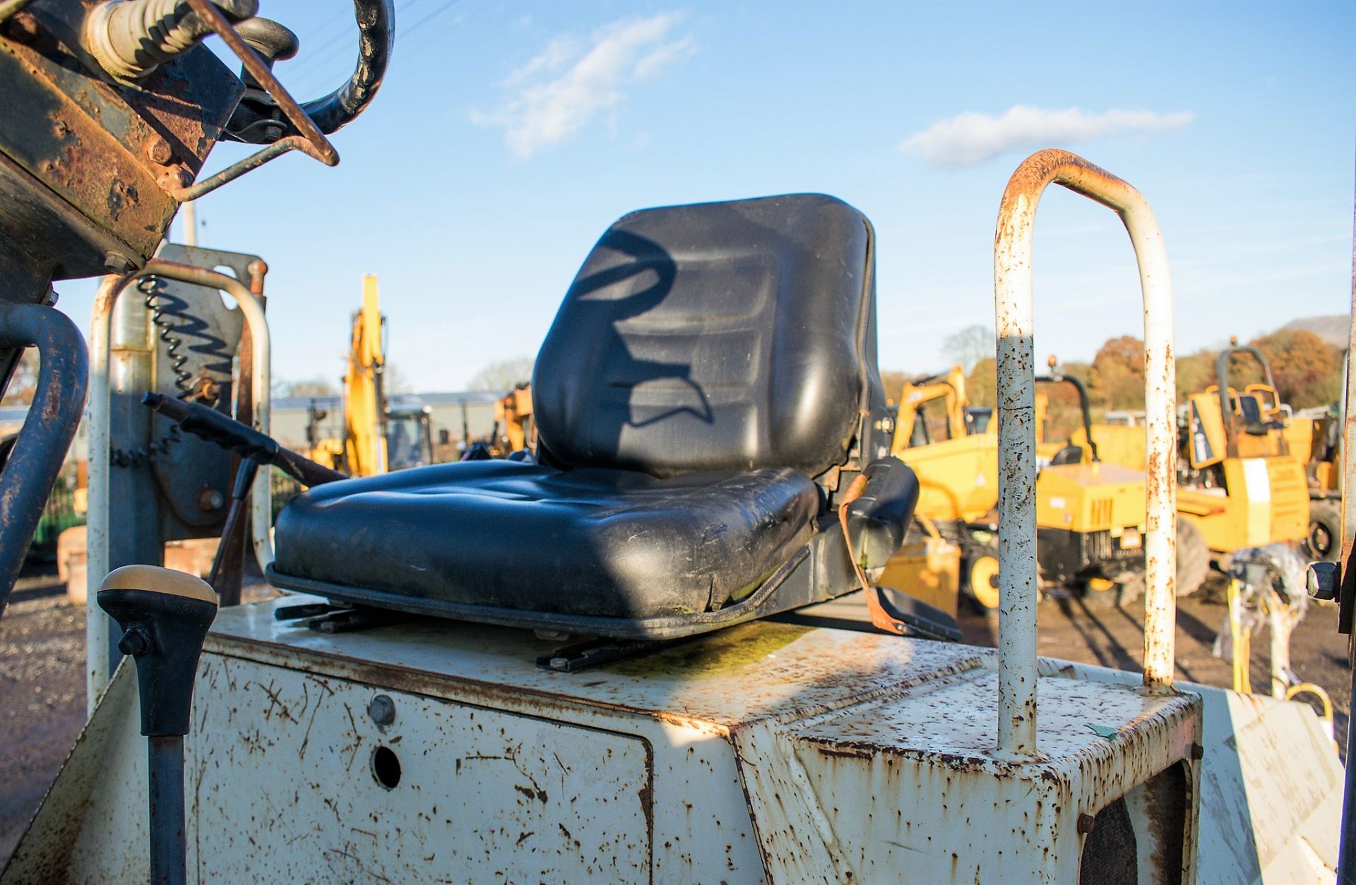 Benford Terex 9 tonne straight skip dumper Year: 2007 S/N: E704FM228 Recorded Hours: Not - Image 18 of 18