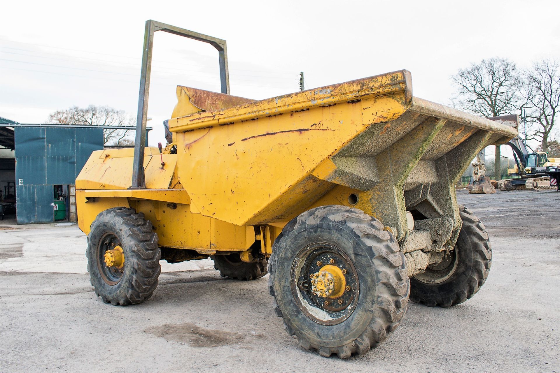 Benford Terex 5 tonne straight skip dumper S/N: A446 Recorded Hours: Not displayed (Clock blank) - Image 2 of 16