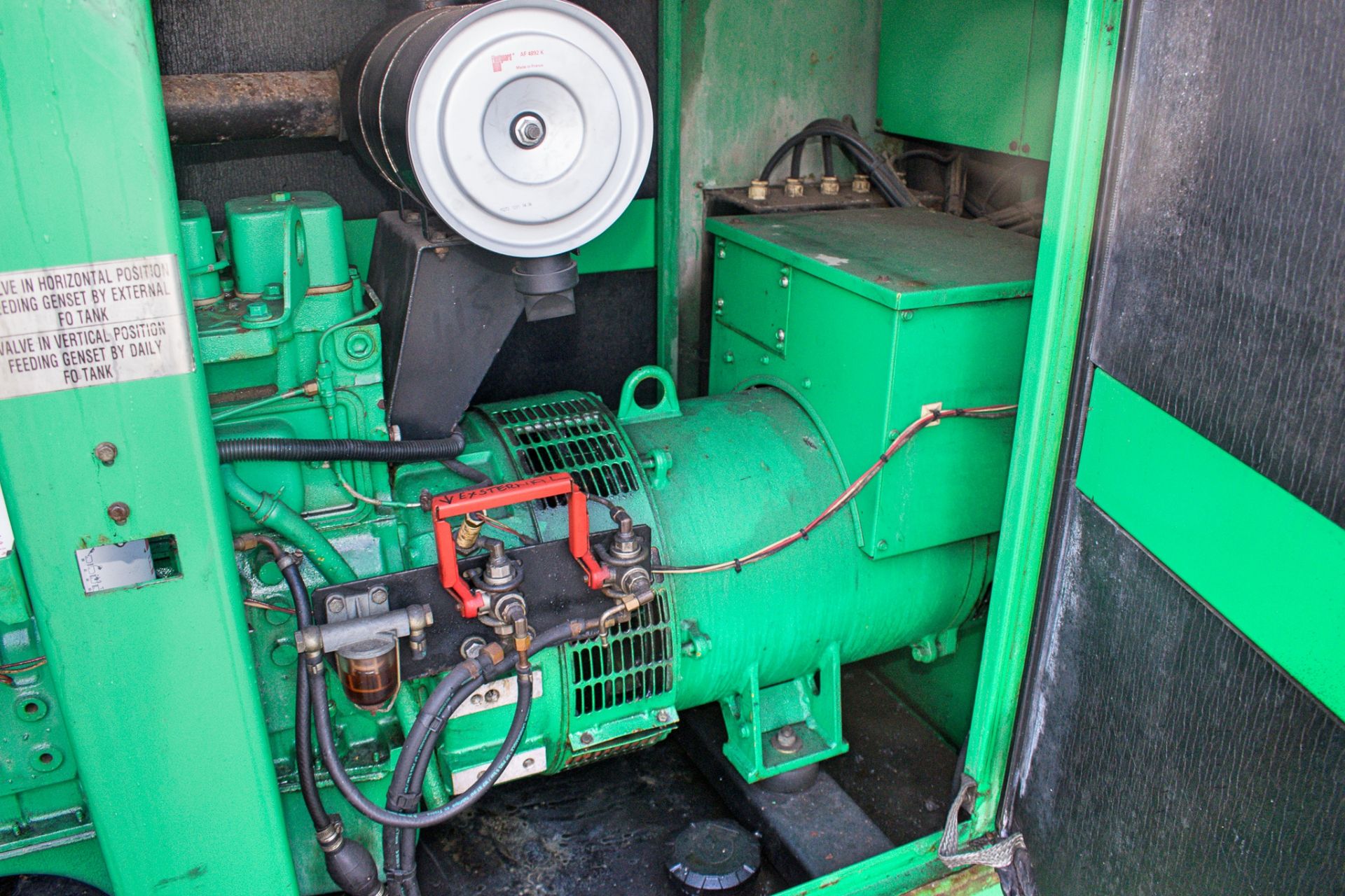SDMO 100 kva diesel driven generator Year: 1998 S/N: 905239/03 Recorded Hours: 20,745 A171851 - Image 7 of 8