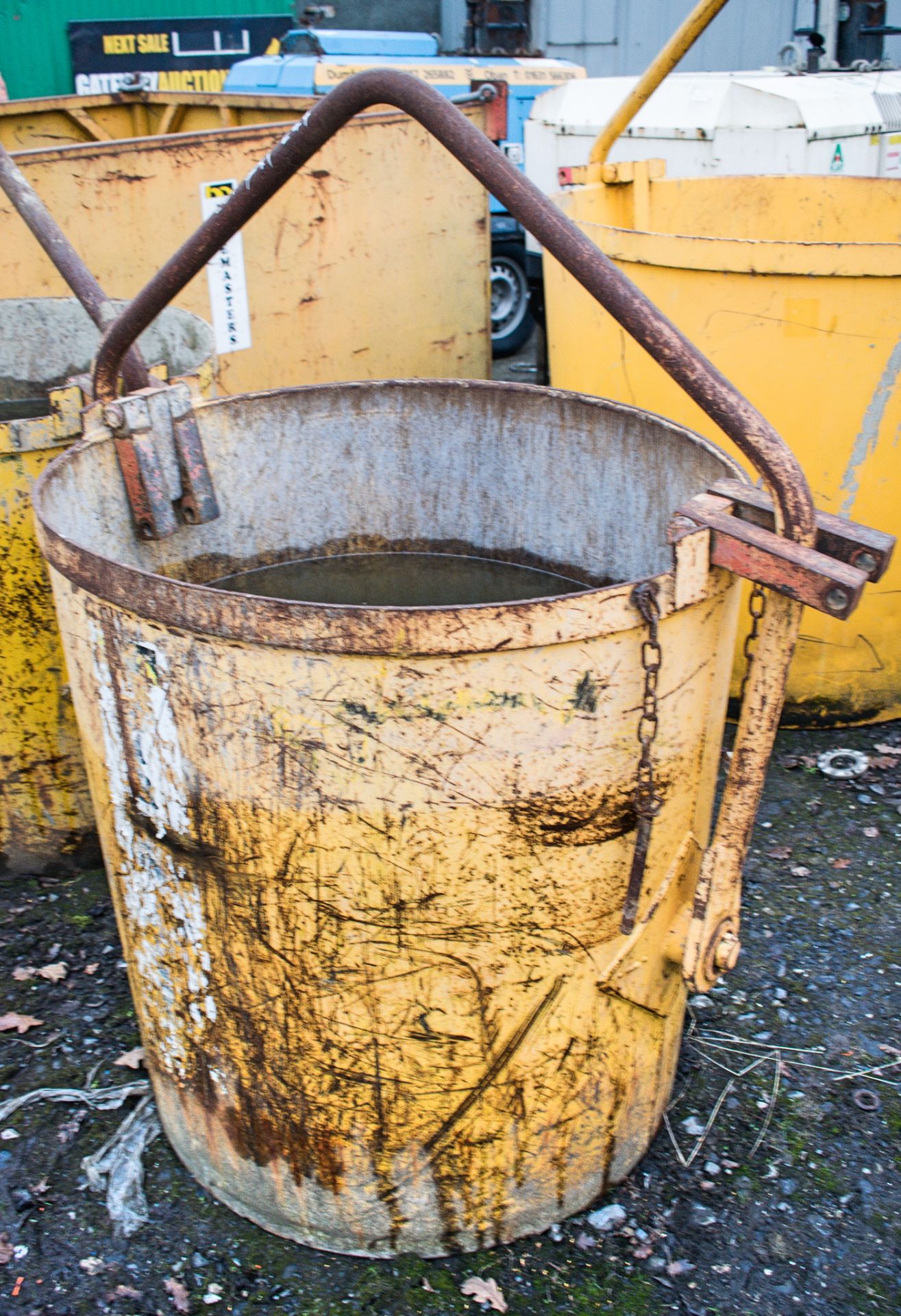 500 litre steel tipping tub