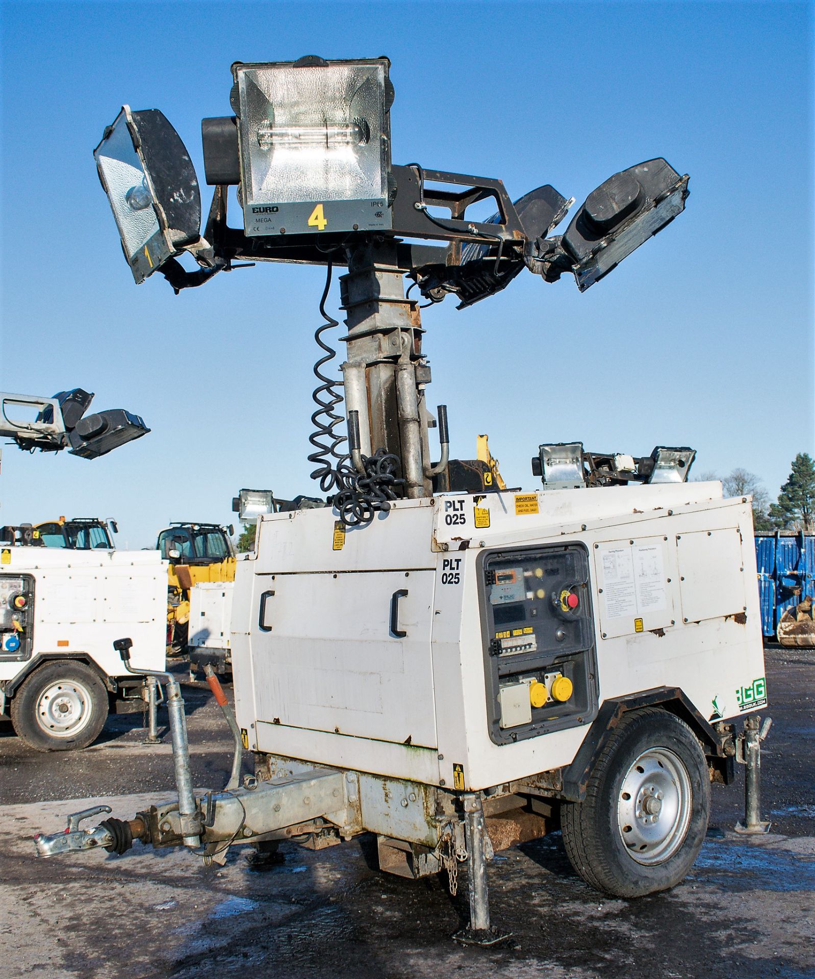 BGG diesel driven mobile lighting tower Recorded Hours: 8126 PLT025