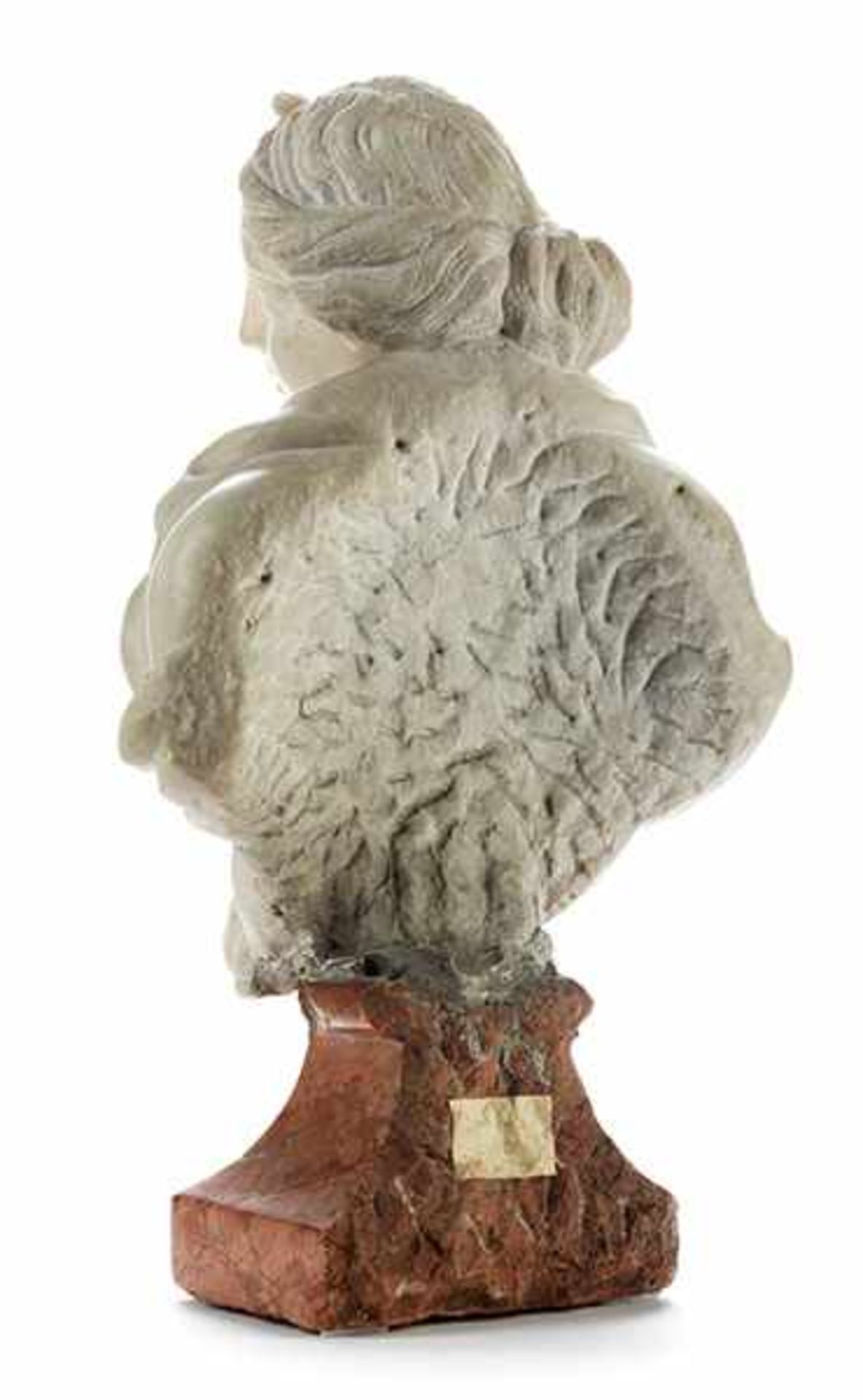 Büste einer Diana Höhe inkl. Sockel: 37,5 cm. Süddeutschland, 18. Jahrhundert. Weißer Marmor, - Bild 2 aus 4