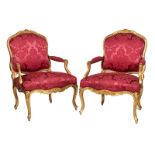 Paar Louis XV-Fauteuils Lehnenhöhe: 97,5 cm. Sitzhöhe: 43 cm. Gestempelt "JB Lebas". Frankreich,