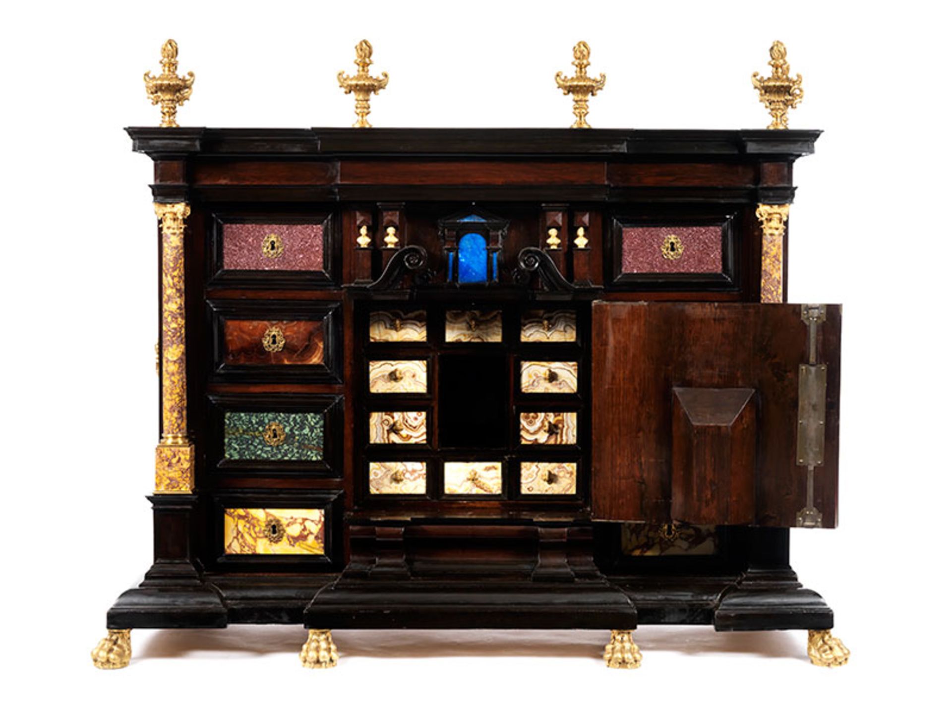 Römisches Barock-Kabinett Höhe: 135 cm. Breite: 160 cm. Tiefe: 55 cm. Rom, 17. Jahrhundert. Auf - Bild 3 aus 10
