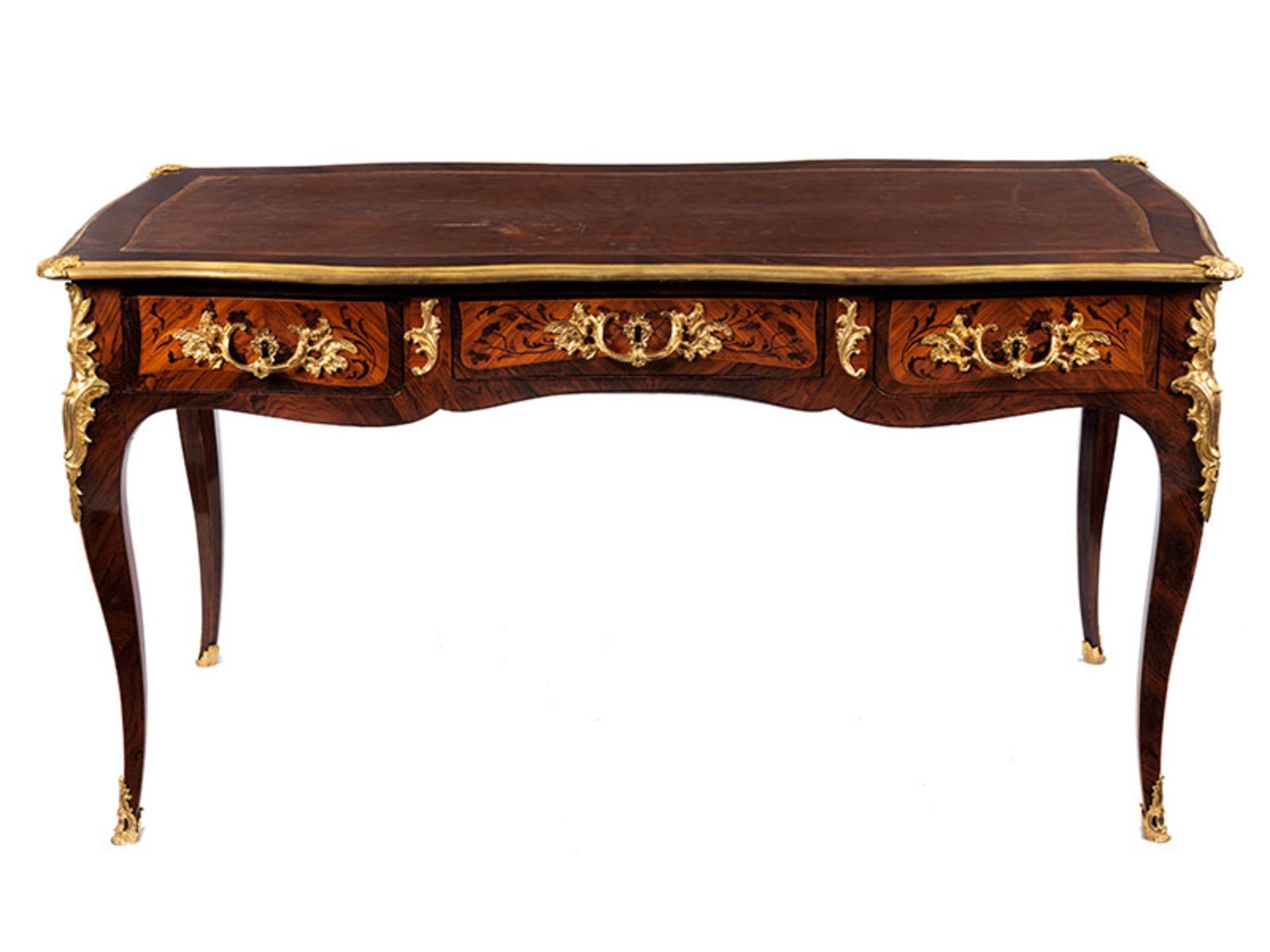 Bureau plat der Louis XV-Periode Höhe: 77 cm. Breite: 146 cm. Tiefe: 70 cm. Gestempelt "Schmitz". - Bild 2 aus 5