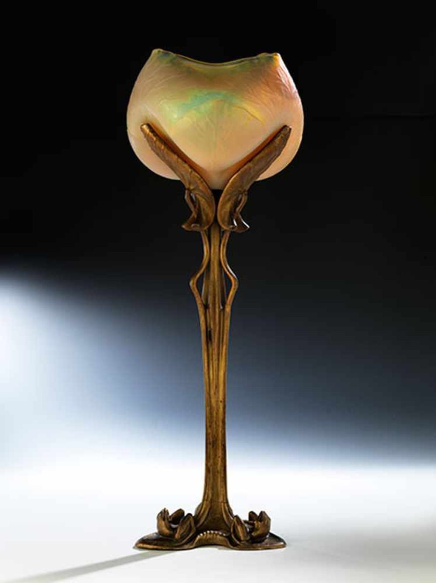Extrem seltene Nénuphar Tischlampe Höhe: 74 cm. Fuß signiert "L. Majorelle Nancy", Lampenschirm - Bild 10 aus 10