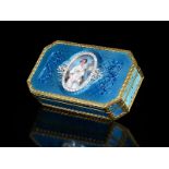 Himmelblau emaillierte Golddose mit Miniatur 1,8 x 7,7 x 4,6 cm. Gewicht: 130 g. Steckkante mit