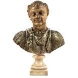 Marmorbüste des Kaisers Domitian Höhe: 28,5 cm. Italien, 17. Jahrhundert. Verschiedenfarbiger