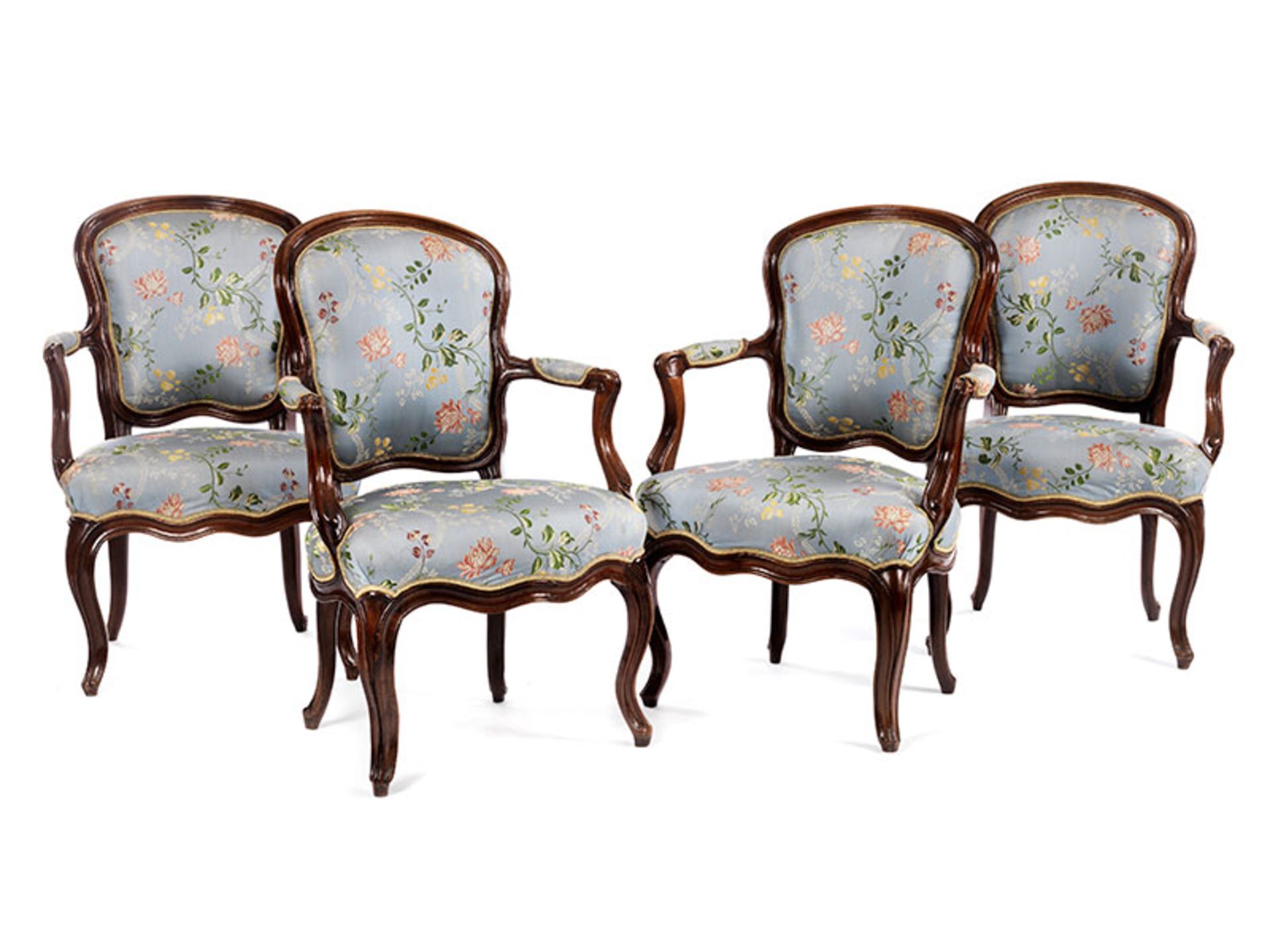 Satz von vier Louis XV-Fauteuils Lehnenhöhe: 90,5 cm. Sitzhöhe: 40 cm. Frankreich, 18.