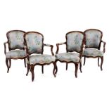 Satz von vier Louis XV-Fauteuils Lehnenhöhe: 90,5 cm. Sitzhöhe: 40 cm. Frankreich, 18.