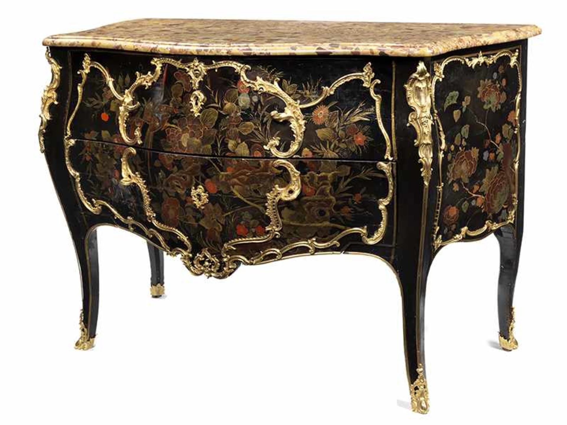 Mathieu Criaerd, 1689 "" 1776, zug. FEINE LOUIS XV-SCHWARZLACKKOMMODE Höhe: 88 cm. Breite: 130 cm.