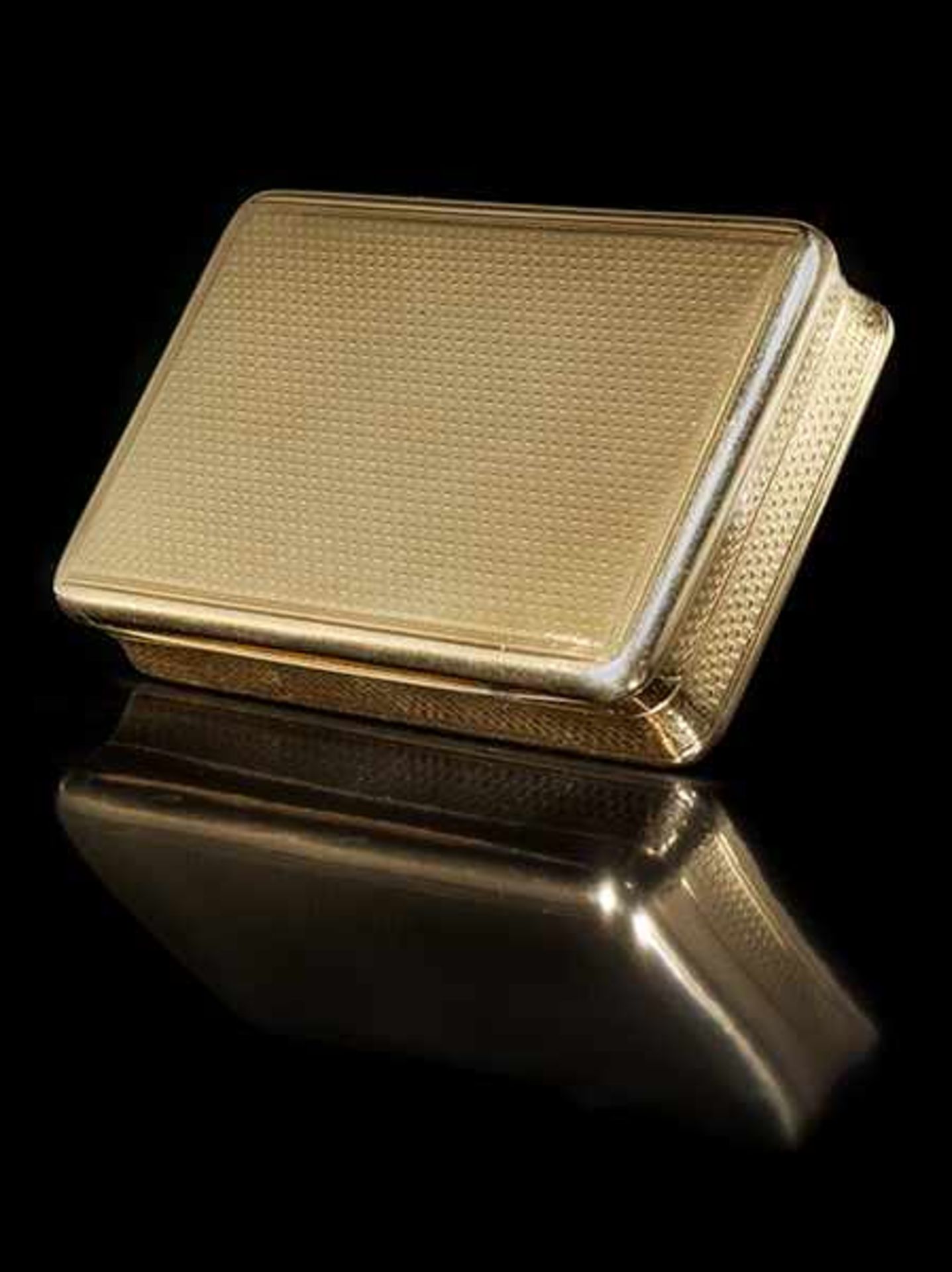 Londoner Golddose 1,8 x 8 x 5,3 cm. Gewicht: 114 g. Boden und Deckel punziert: Londoner Beschau - Bild 6 aus 7