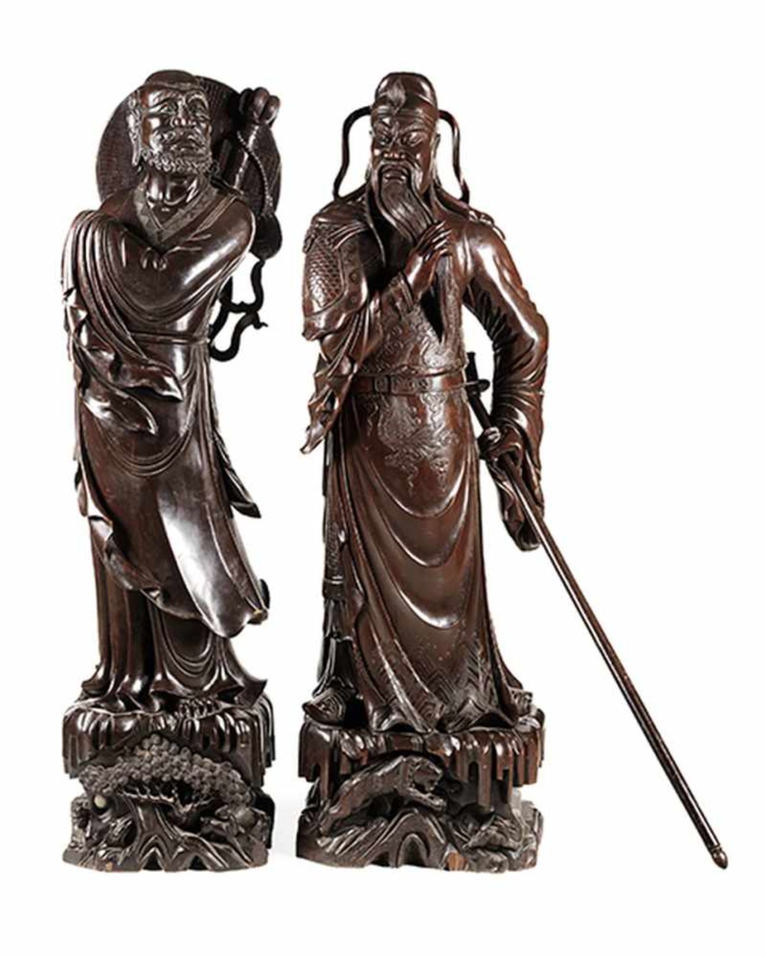 Paar grosse und imposante daoistische Figuren Höhe maximal: 162,6 cm. China, erste Hälfte des 20. - Bild 2 aus 2