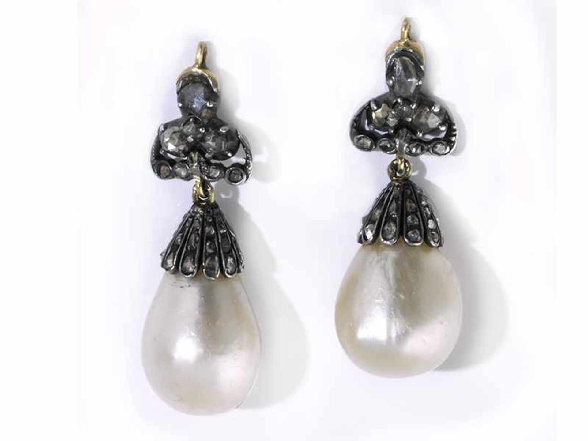 Natural pearl and diamond earrings - Bild 2 aus 5