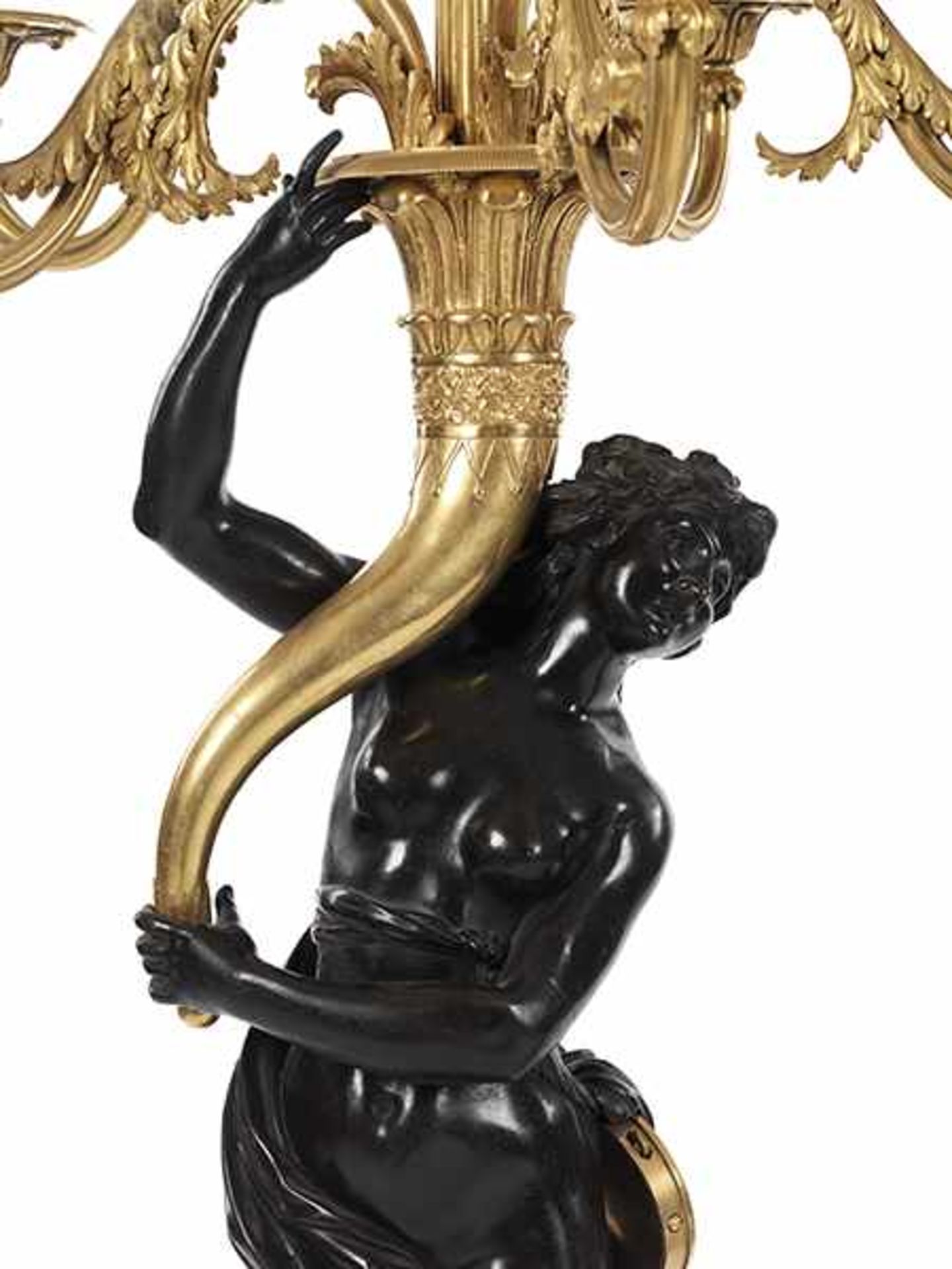A pair of exceptional large girandoles in burnished and gilt bronze on marble bases - Bild 8 aus 10
