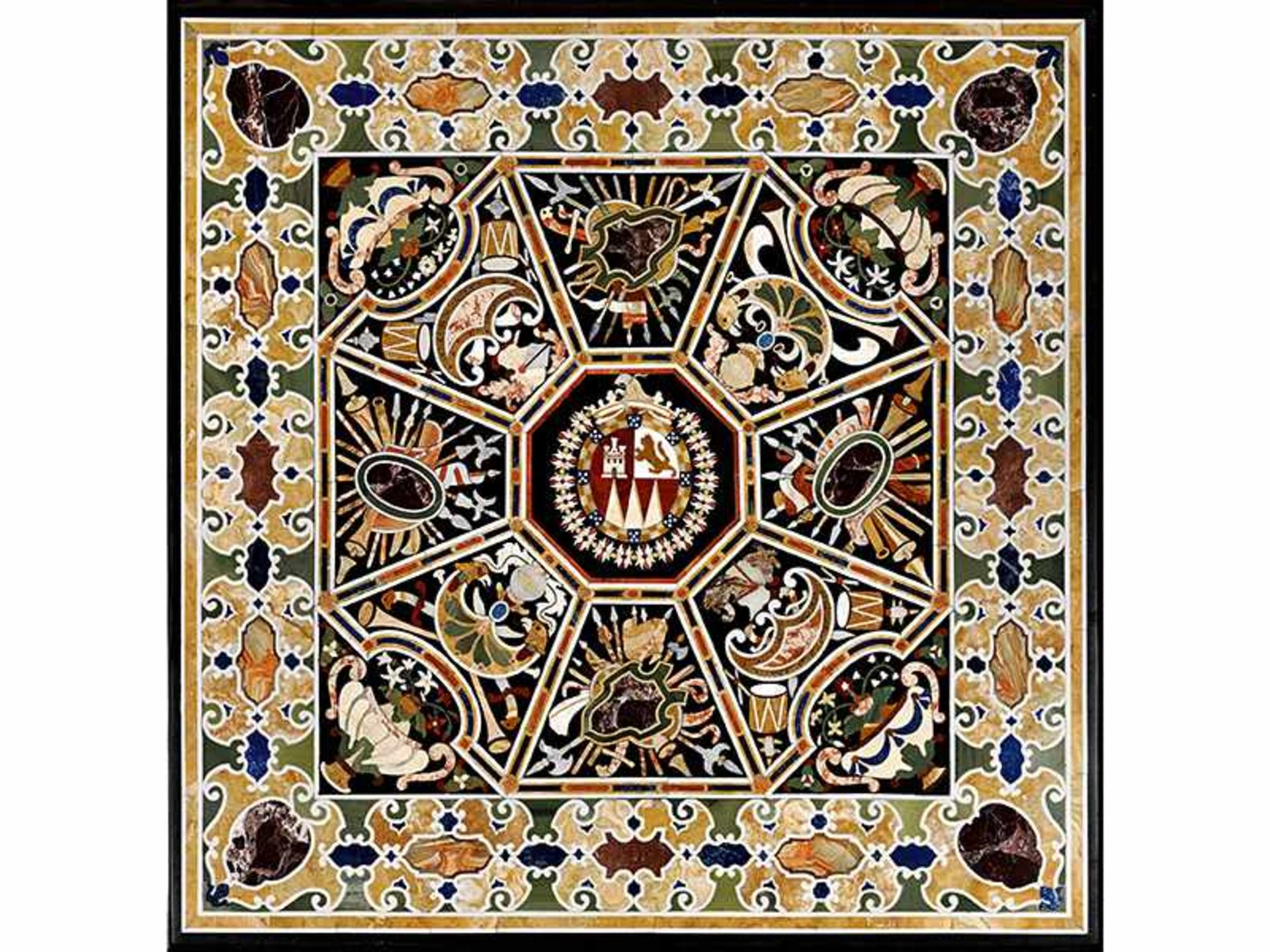 Pietra dura-Platte 90 x 90 cm. Schwarzgrundige quadratische Platte mit Profilrand, breite