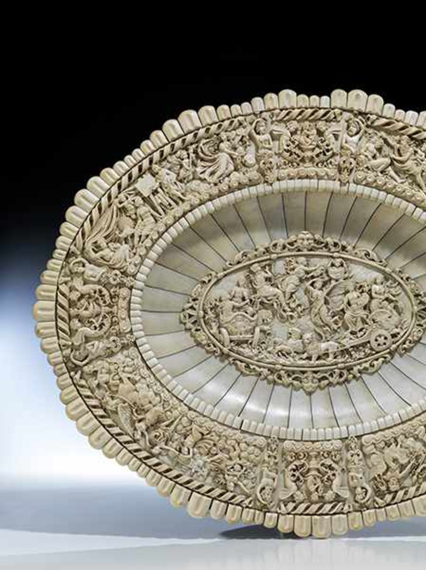 Large magnificent Historicism ivory platter - Bild 2 aus 9
