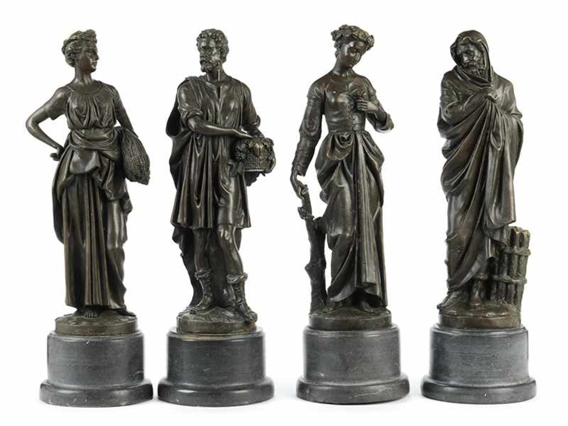 Satz von vier Bronzefiguren DIE VIER JAHRESZEITEN Gesamthöhe: je 42 cm. In Gestalt zweier männlicher - Bild 2 aus 5