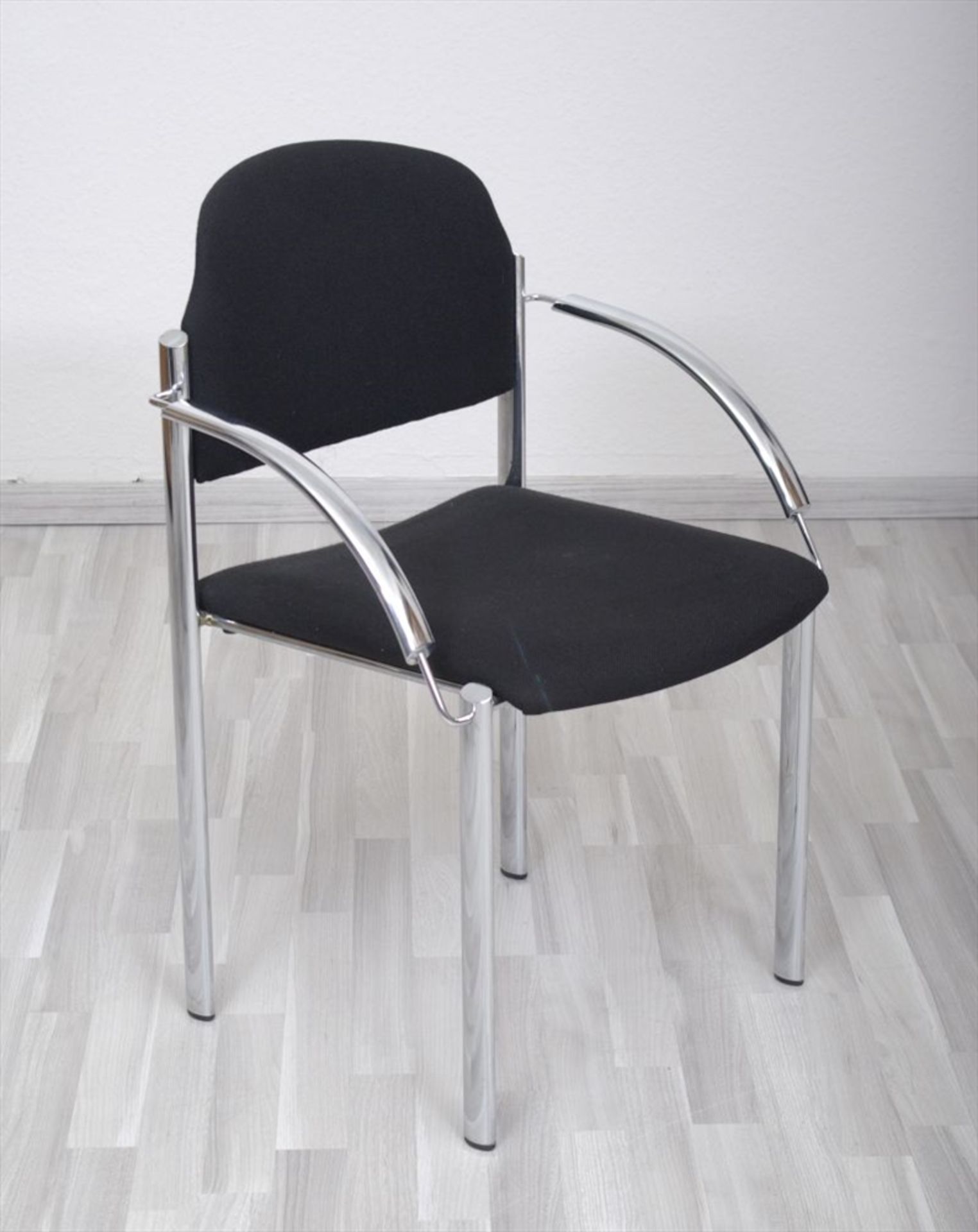 4 Stühle, Brune, verchromte Stahlbeine und Armlehnen, schwarzer Textilbezug, HxBxT: 83x57x57cm, - Bild 2 aus 2