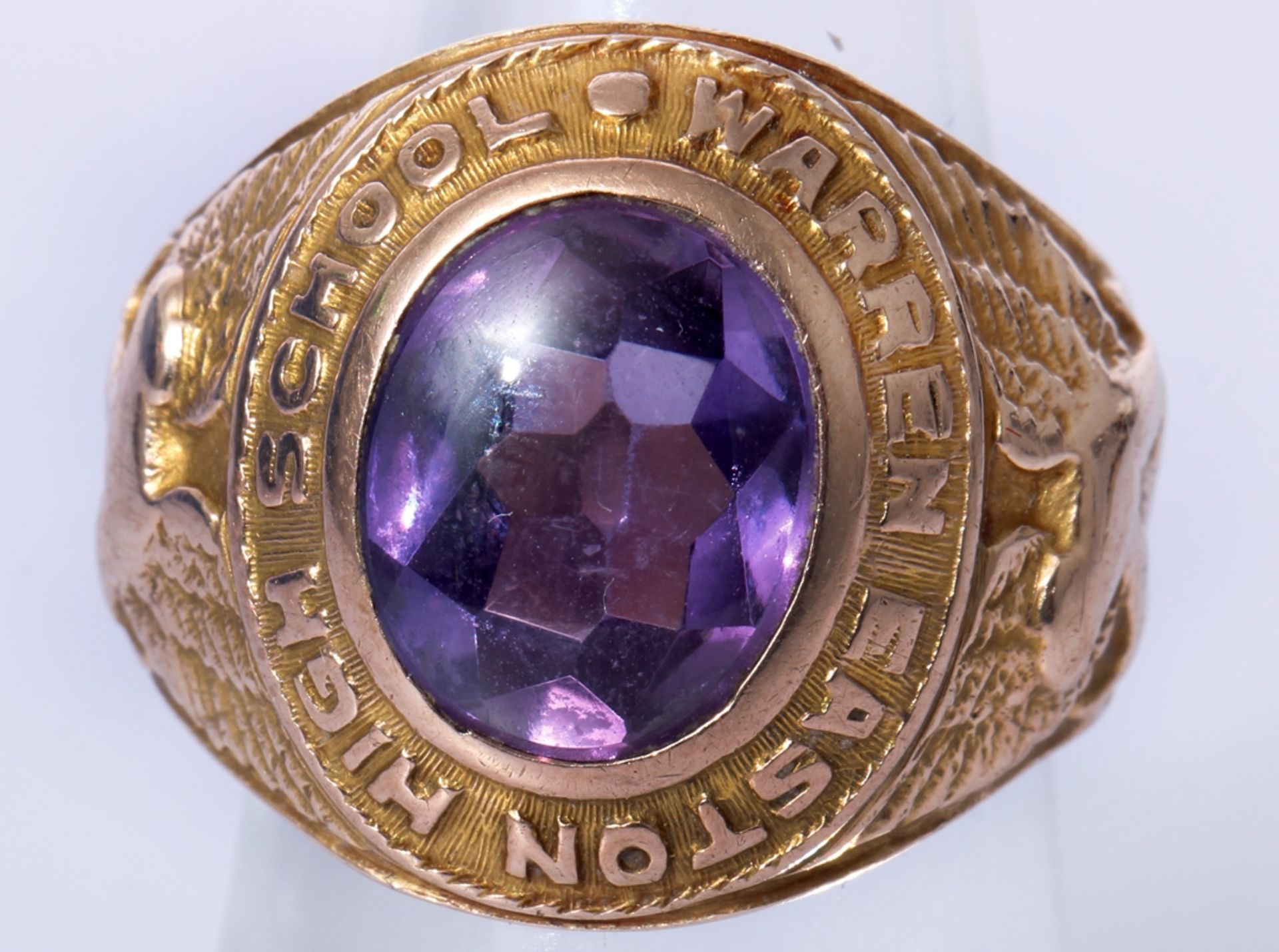 USA College Ring von 1936 mit Amethyst Warren Easton High School, 9,83 Gramm, 10k Gelbgold, - Bild 3 aus 5