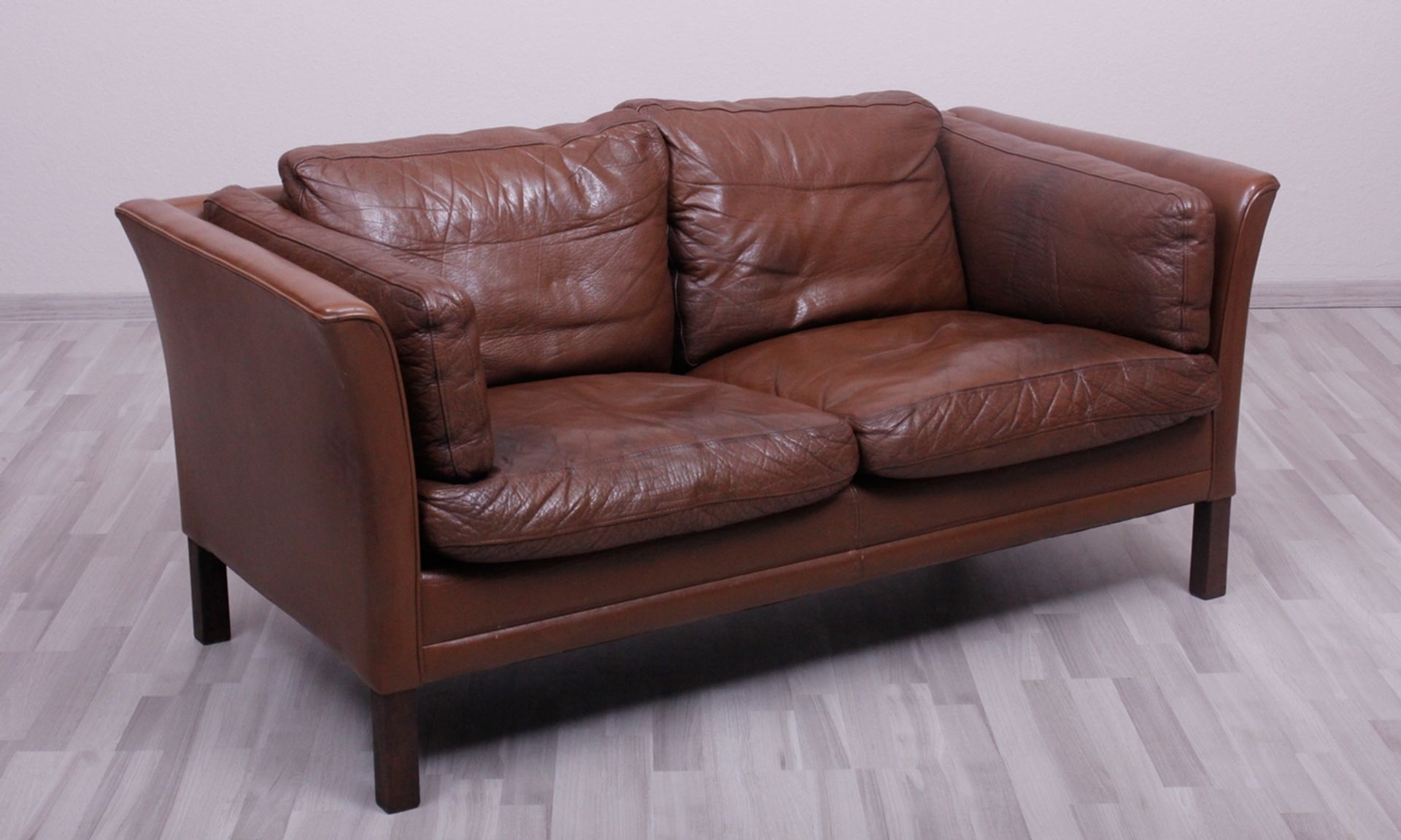 2-Sitzer Sofa, Stouby Möbler, Dänemark, um 1960/70, dunkelbraunes Leder, HxBxT: 65x153x75cm,