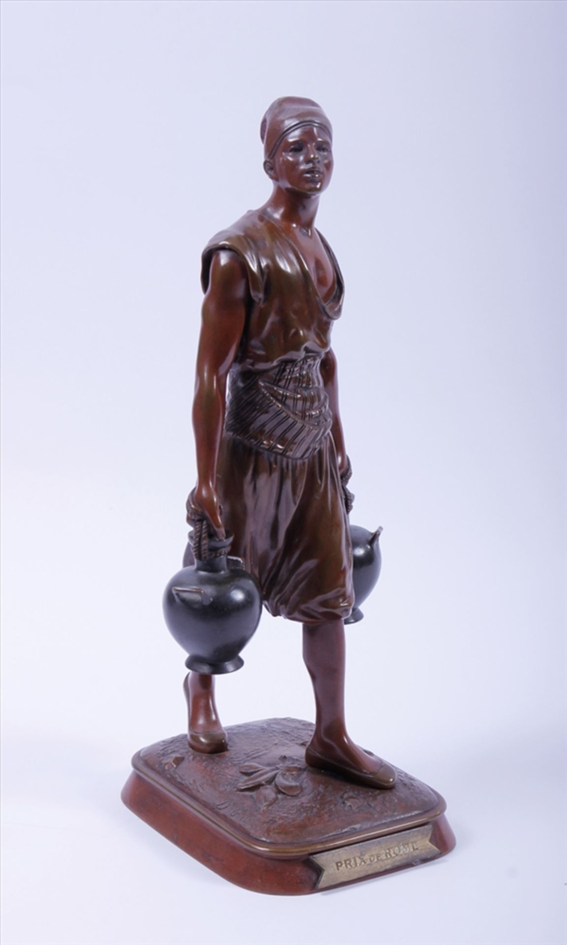 Marcel Début (1865, Paris - 1933, ebenda), Porteur d'eau Tunisien", Bronze, braun patiniert, auf