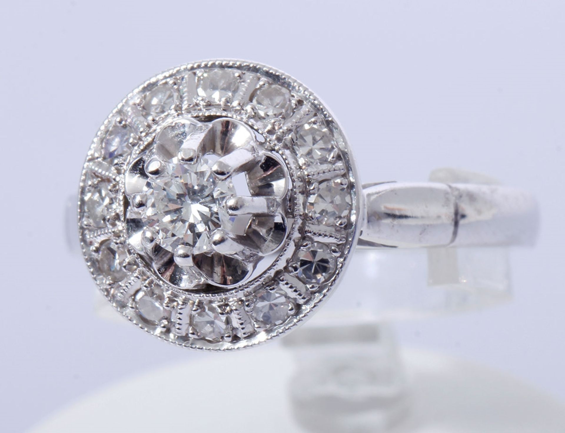 Art Deco Ring in 750 Weißgold mit Brillanten, 4,06 Gramm, Ringgröße 55, 12 Diamanten im 8/8 Schliff,
