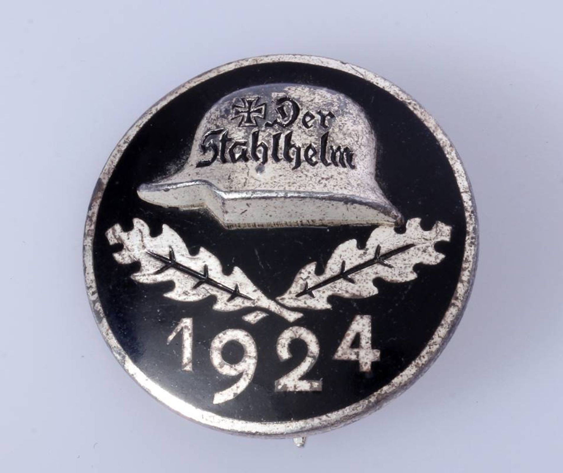 Stahlhelmbund EintrittsabzeichenDiensteintrittsabzeichen für das Jahr 1924.