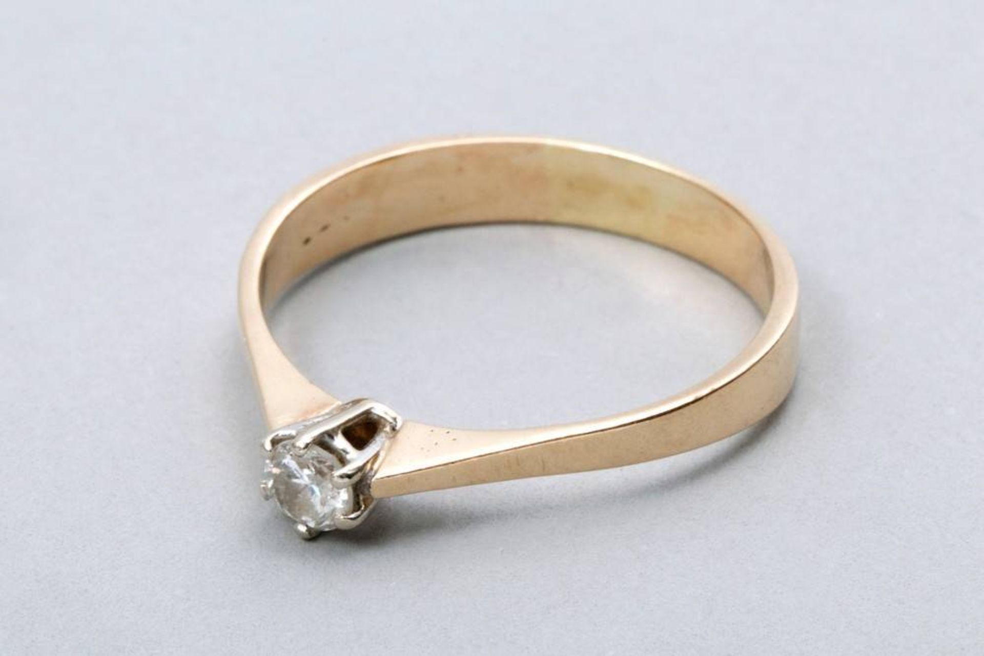 Solitaire ring, 585 gold, brilliant cut diamondca. 0,17ct in total, ca. 2,5g in total, size