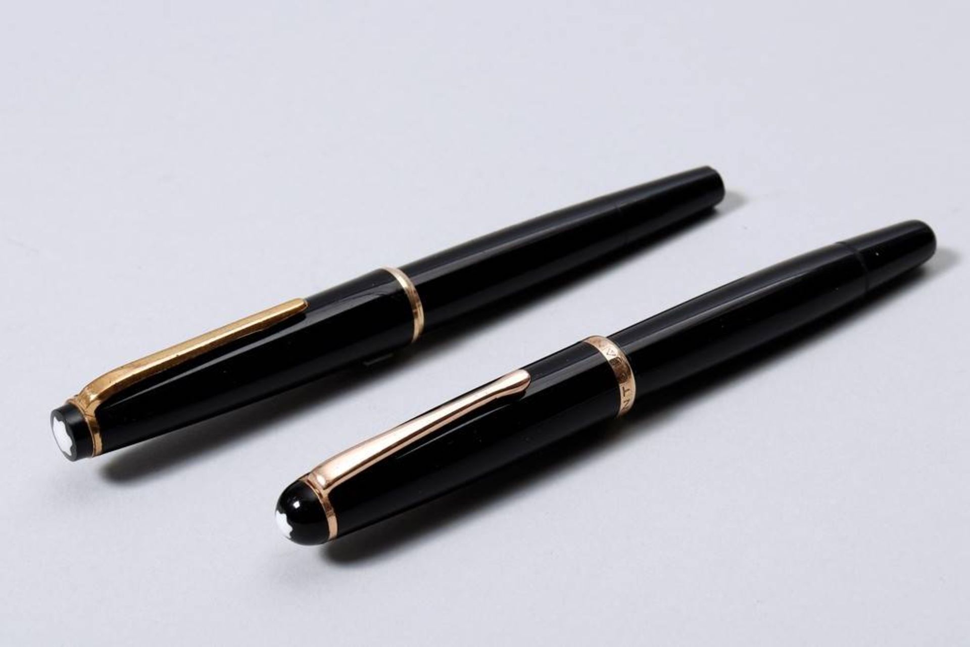 2 Fountain Pens Montblanc, 1950s/60s, 1x "342", 1x "No. 31", L: 12,8cm, signs of use, untested2 - Bild 2 aus 2