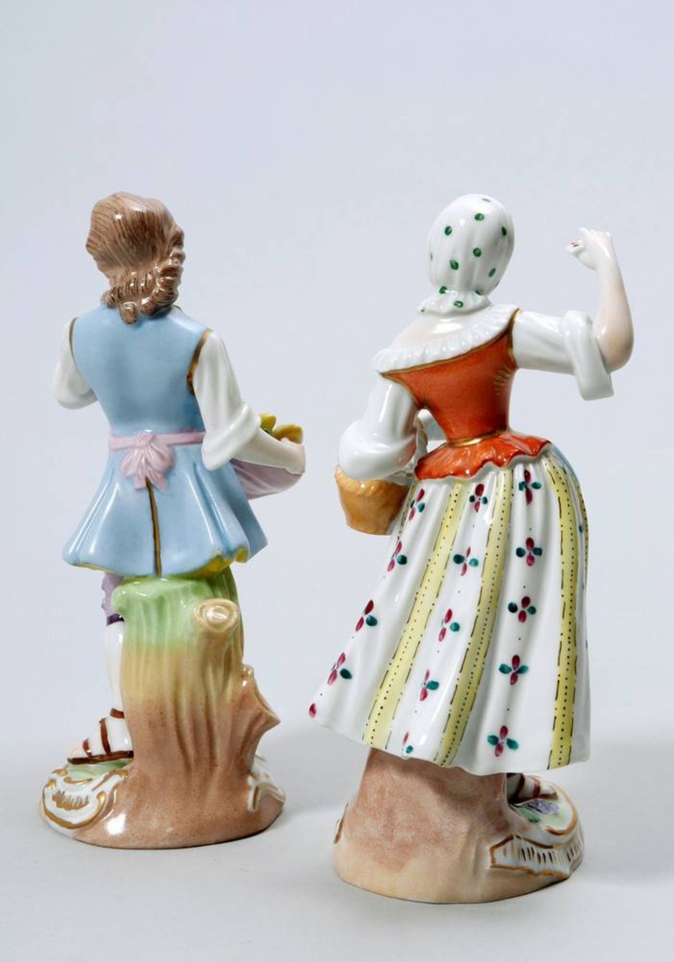 2 Cris de Paris figurines Potschappel, 20th C., porcelain, painted in colours, H- 14,5cm, 1 finger - Bild 2 aus 4